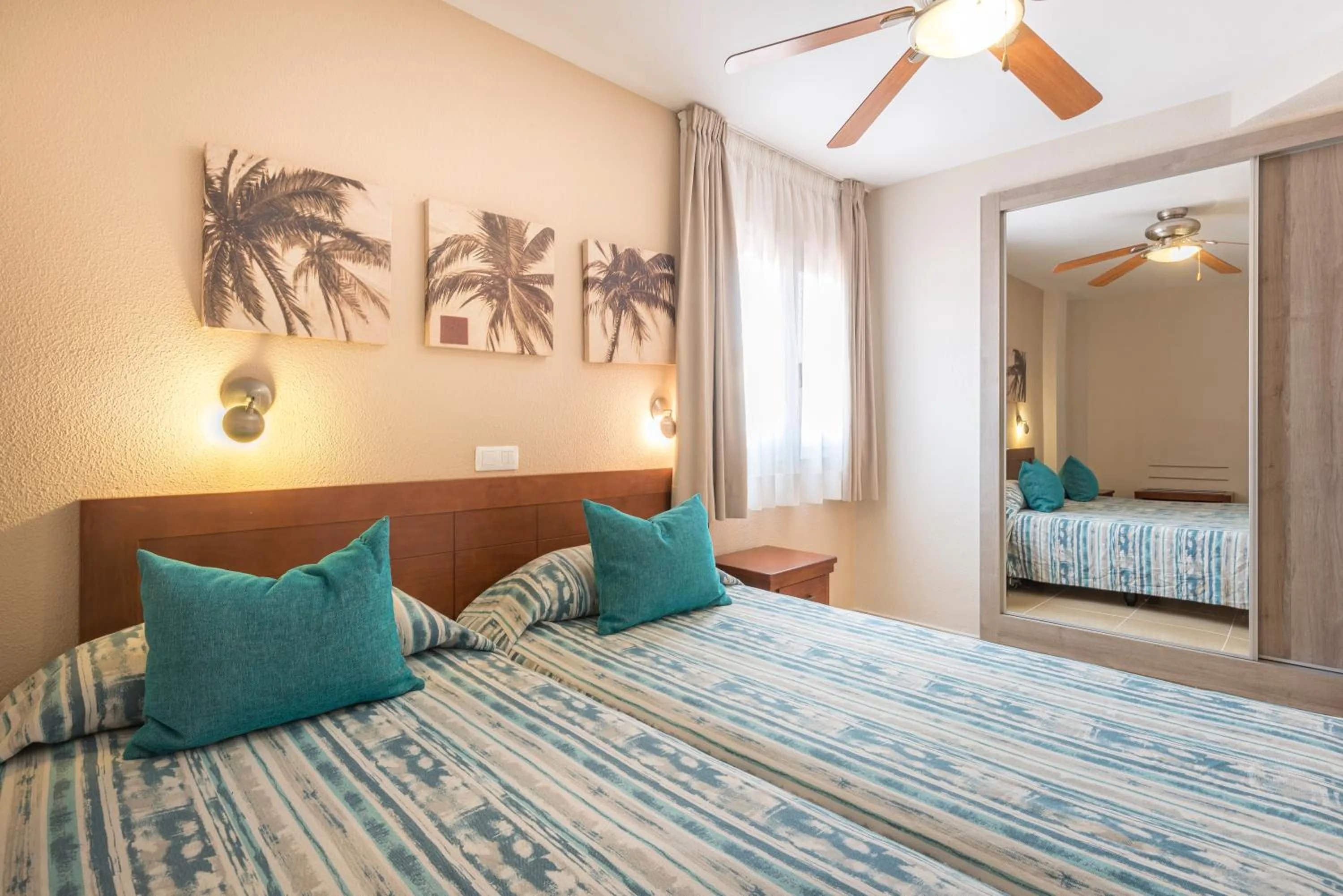 Bedroom, Bed in Vistasur