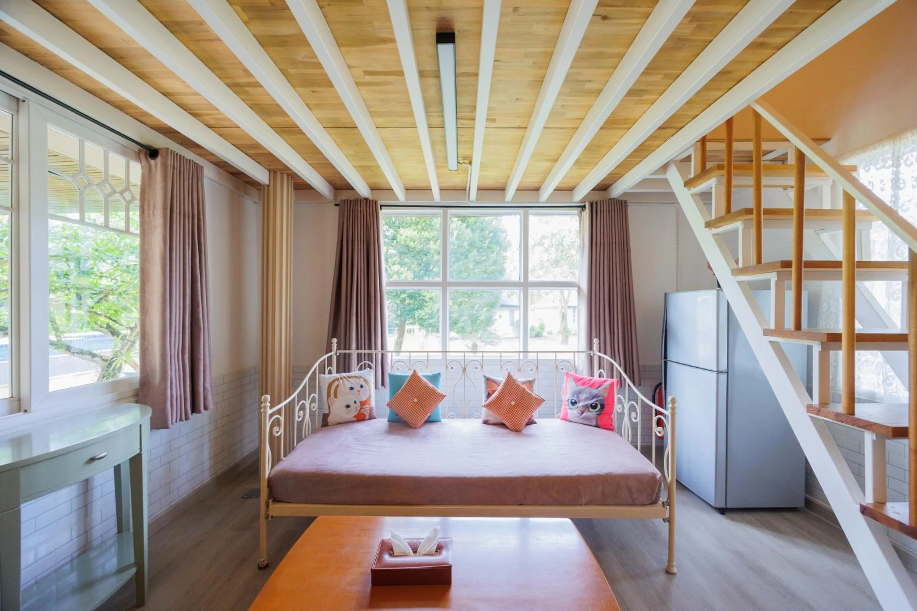 Property building, Bed in Perennial Resort