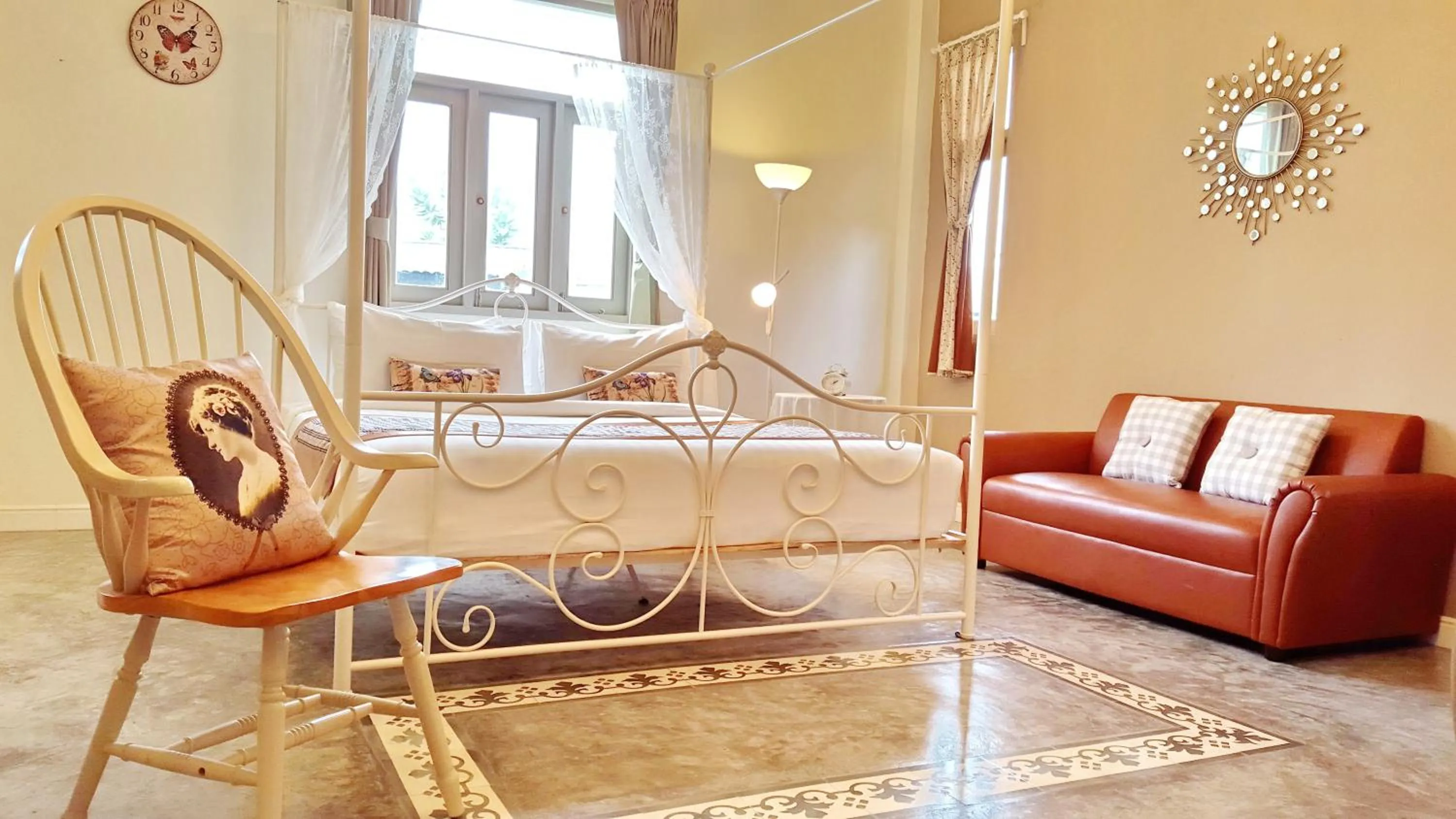 Bedroom, Bed in Perennial Resort