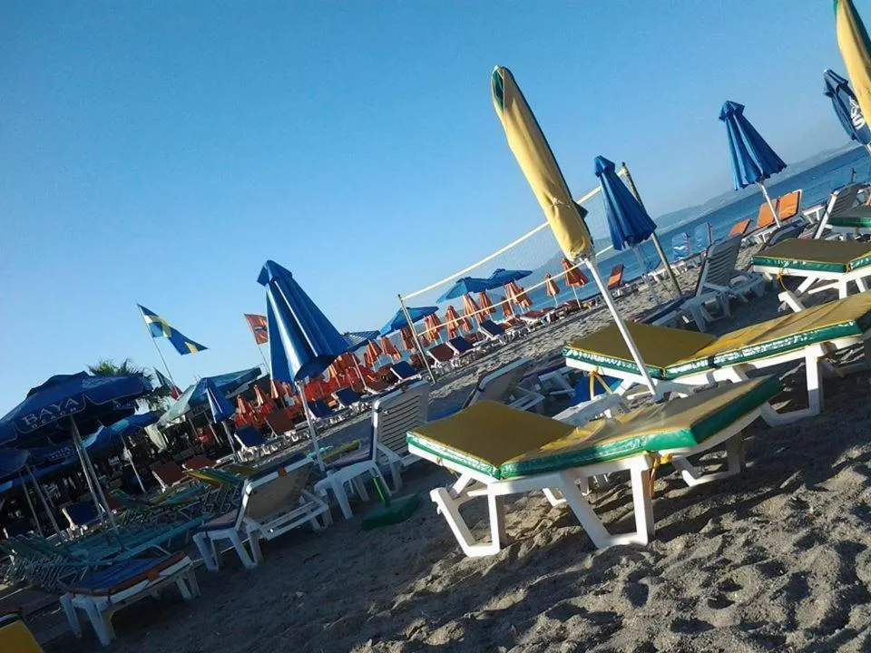 Beach in Nitsa Rooms