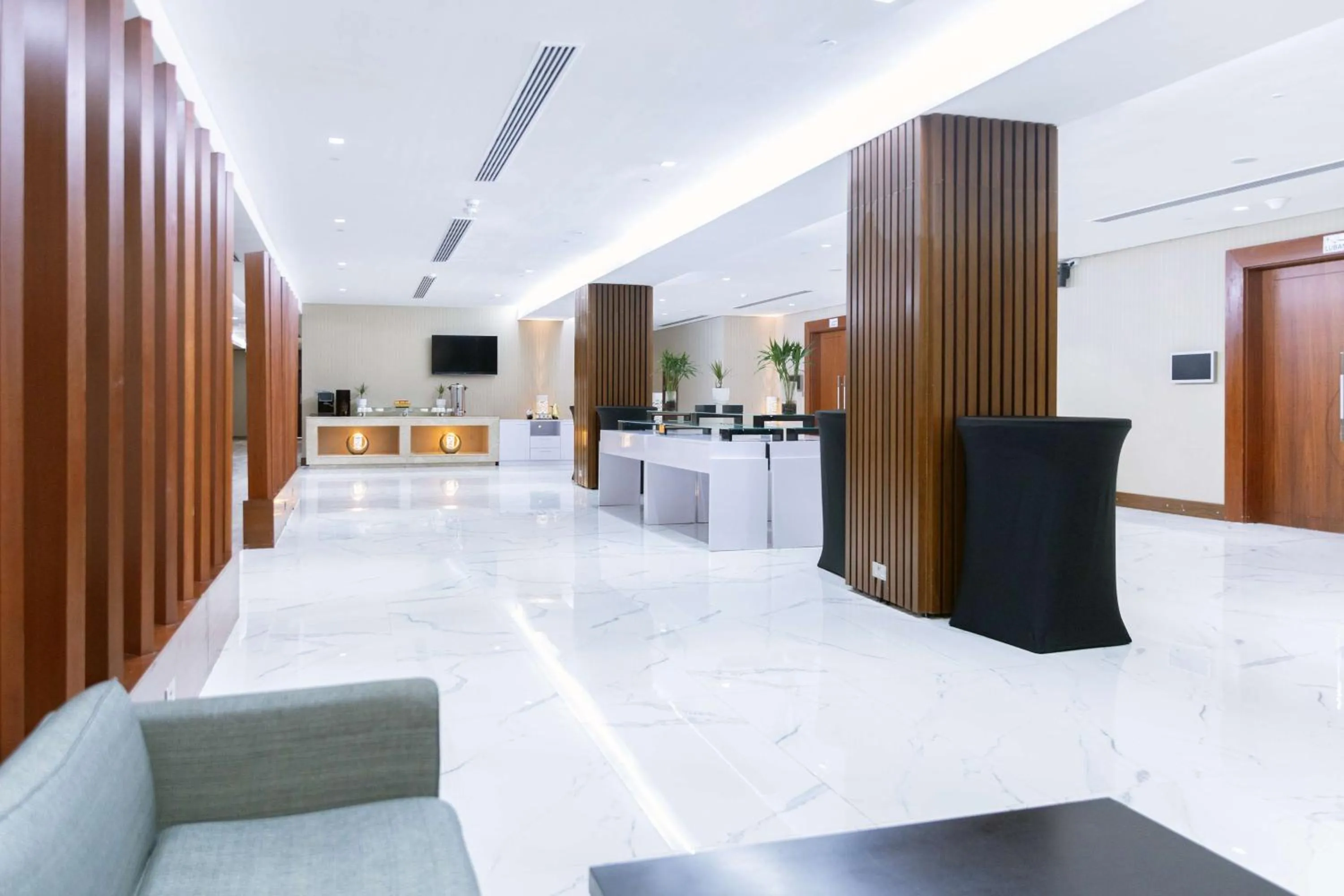 Meeting/conference room in Radisson Hotel Muscat Panorama