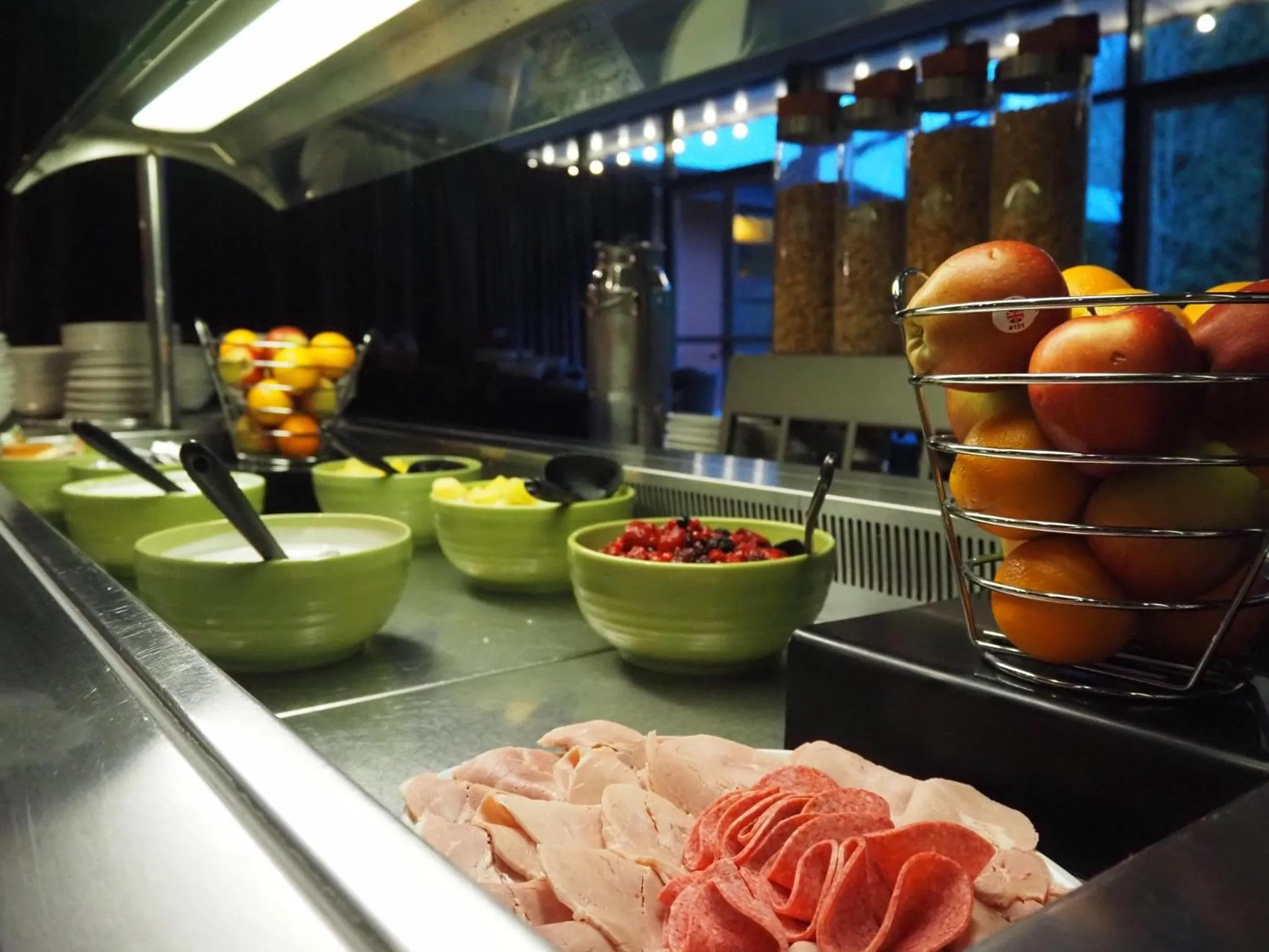 Breakfast in Holiday Inn Telford Ironbridge by IHG