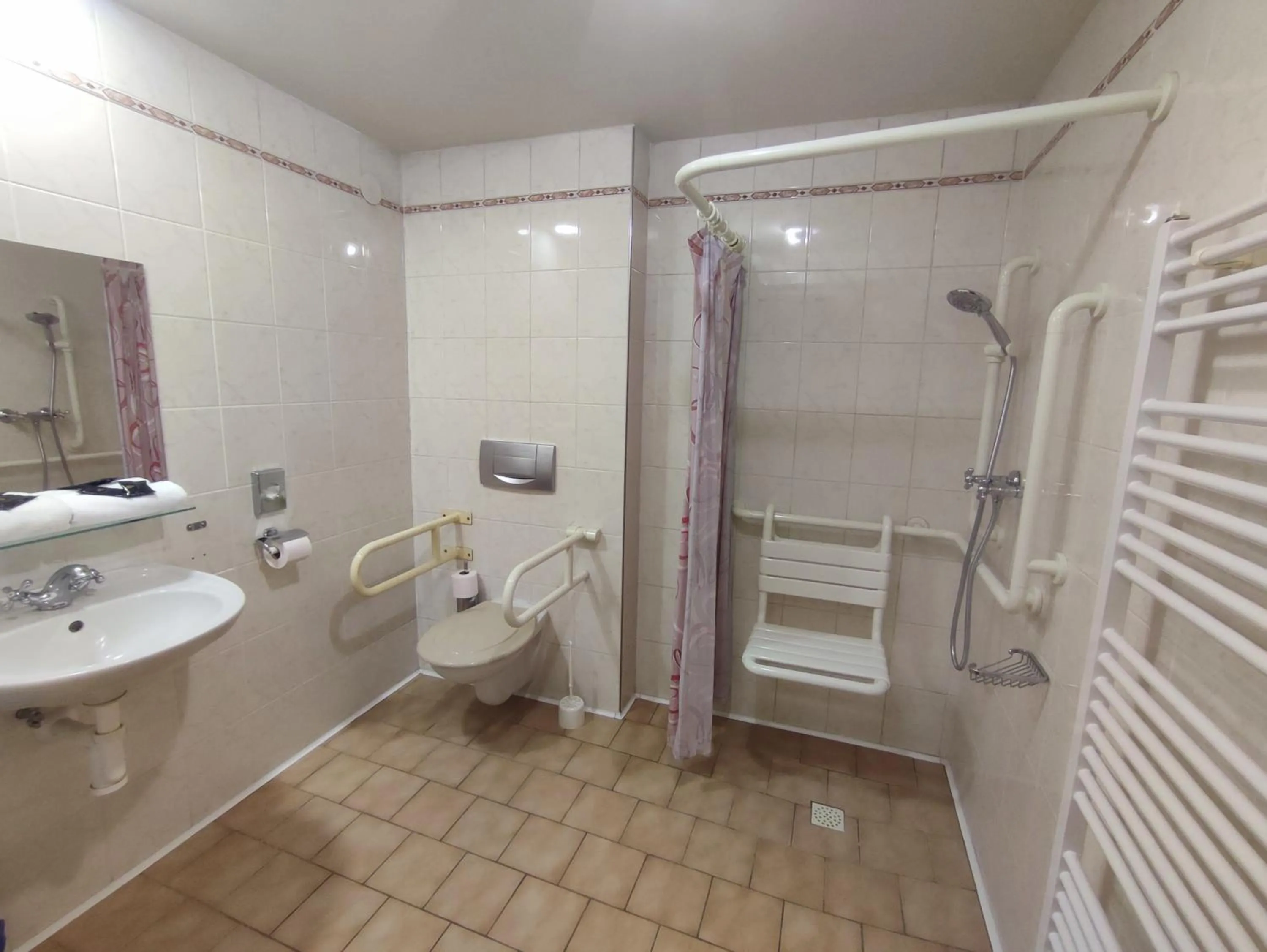 Shower in Hotel Brixen