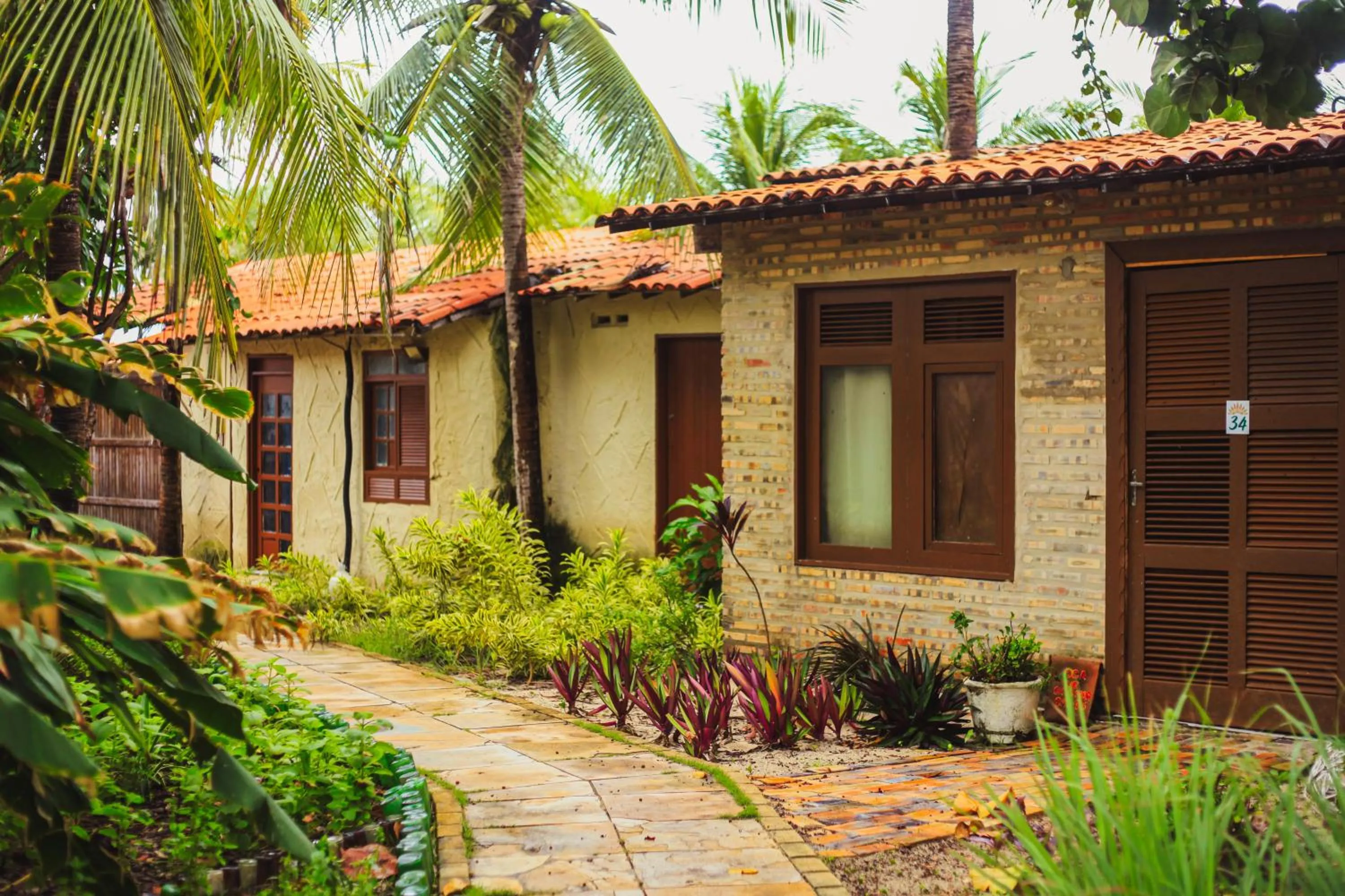 Property building in Ocas do Índio Hotel Spa
