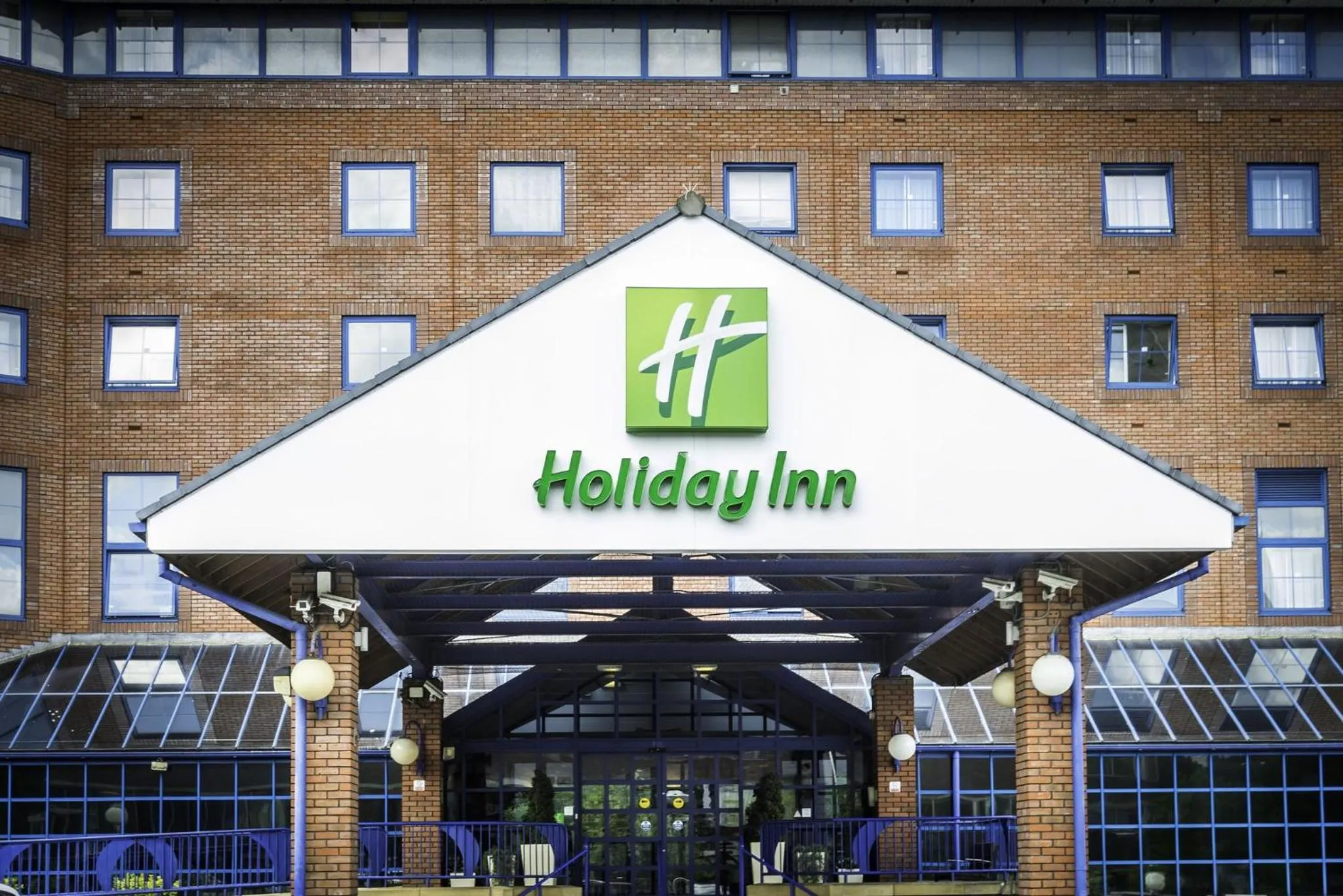 Property building in Holiday Inn London Sutton by IHG