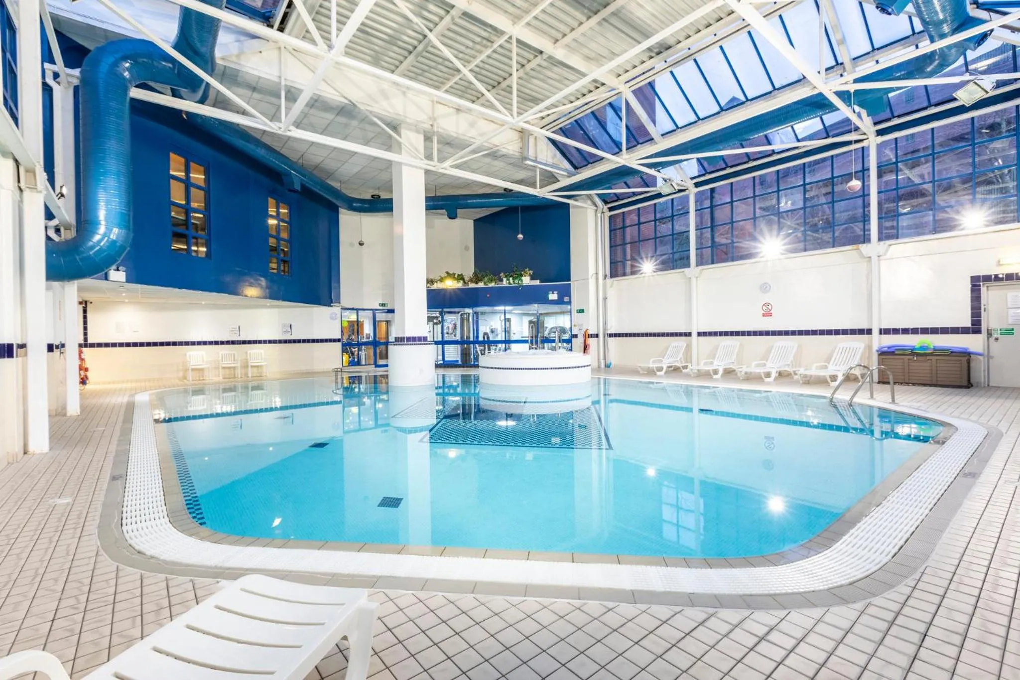 Swimming pool in Holiday Inn London Sutton by IHG