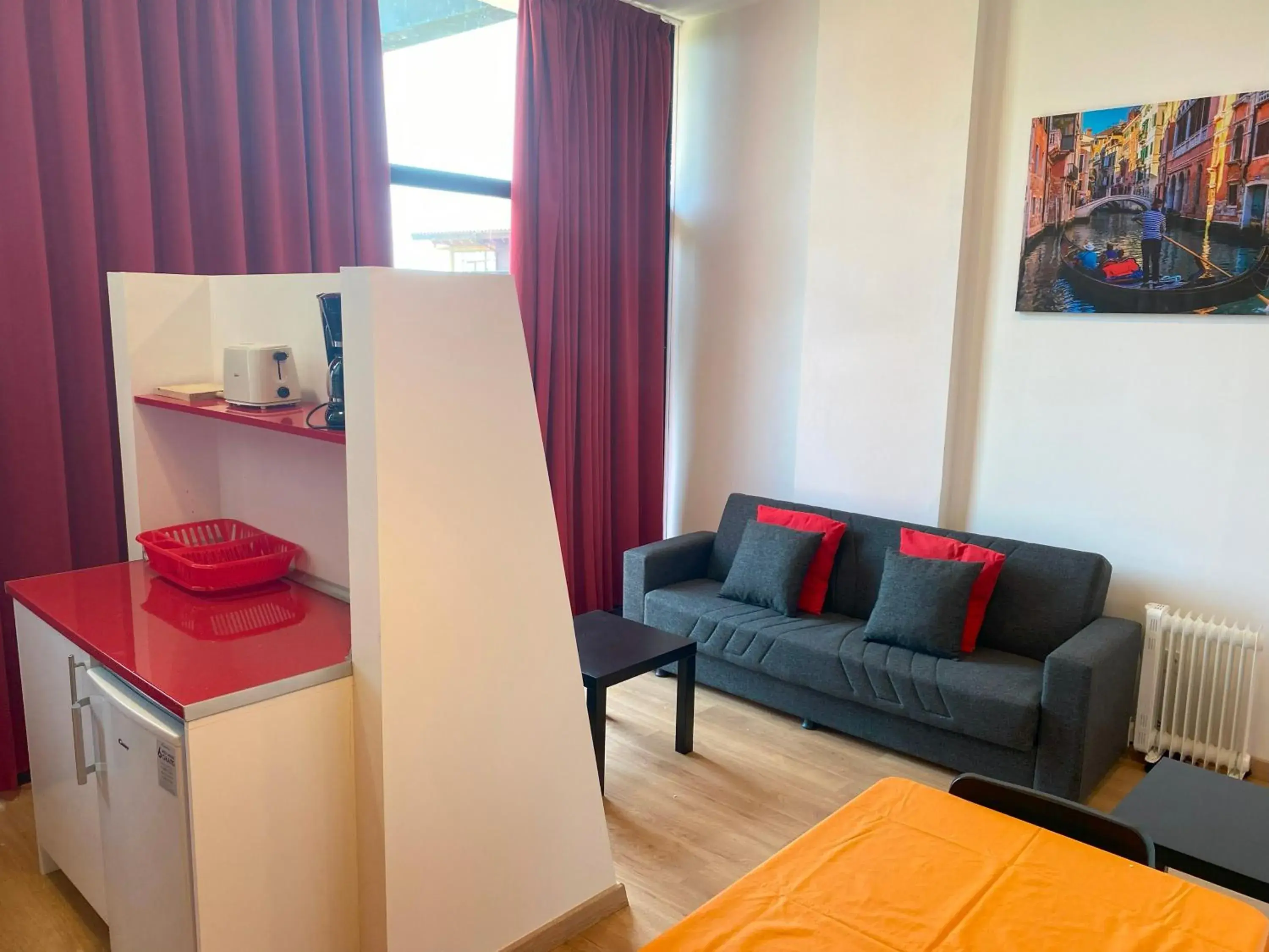 Studio - Split Level in Apartamentos Bahía de Boó Studio - Split Level in Apartamentos Bahía de Boó