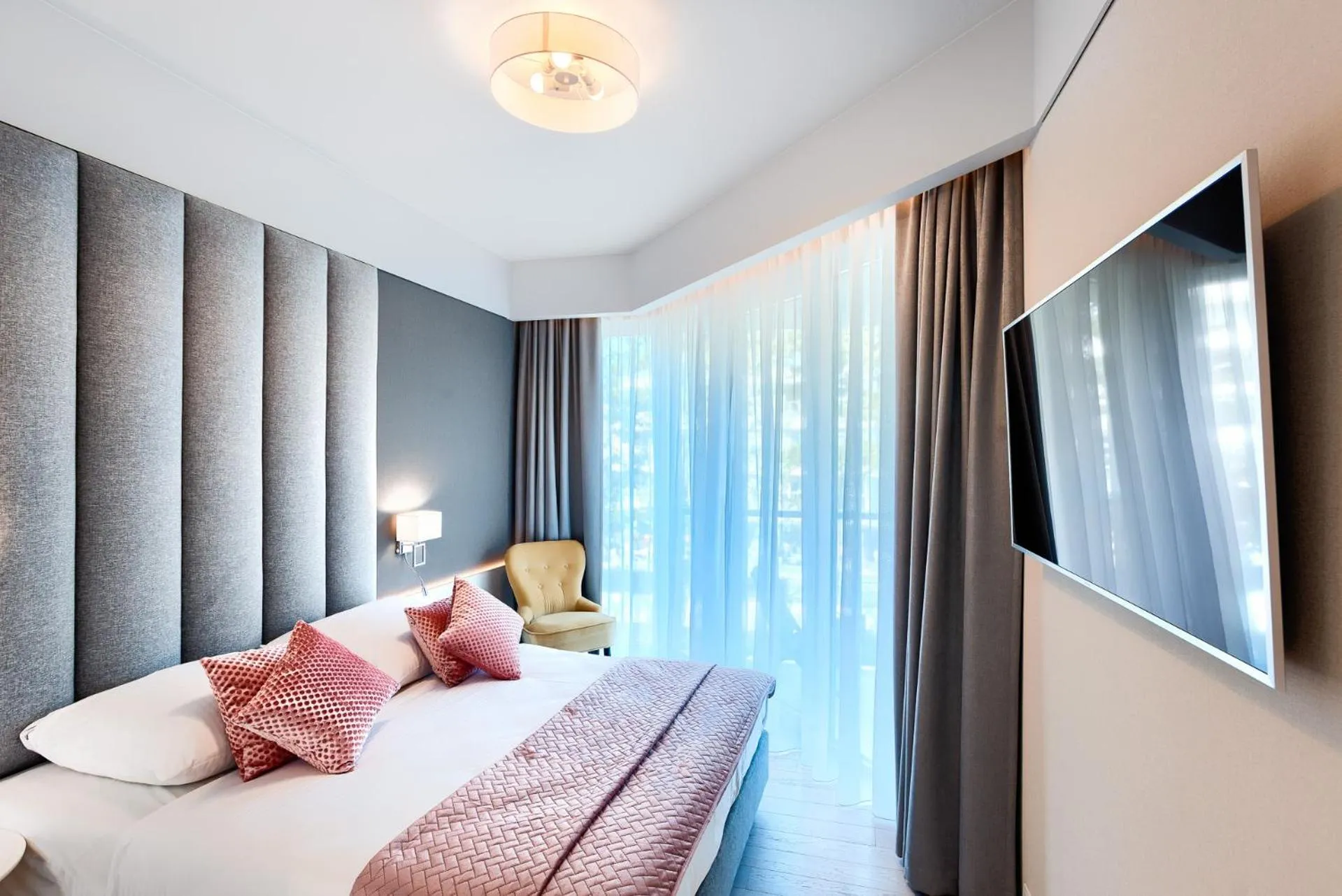 Communal lounge/ TV room, Bed in Dune Resort Mielno - B