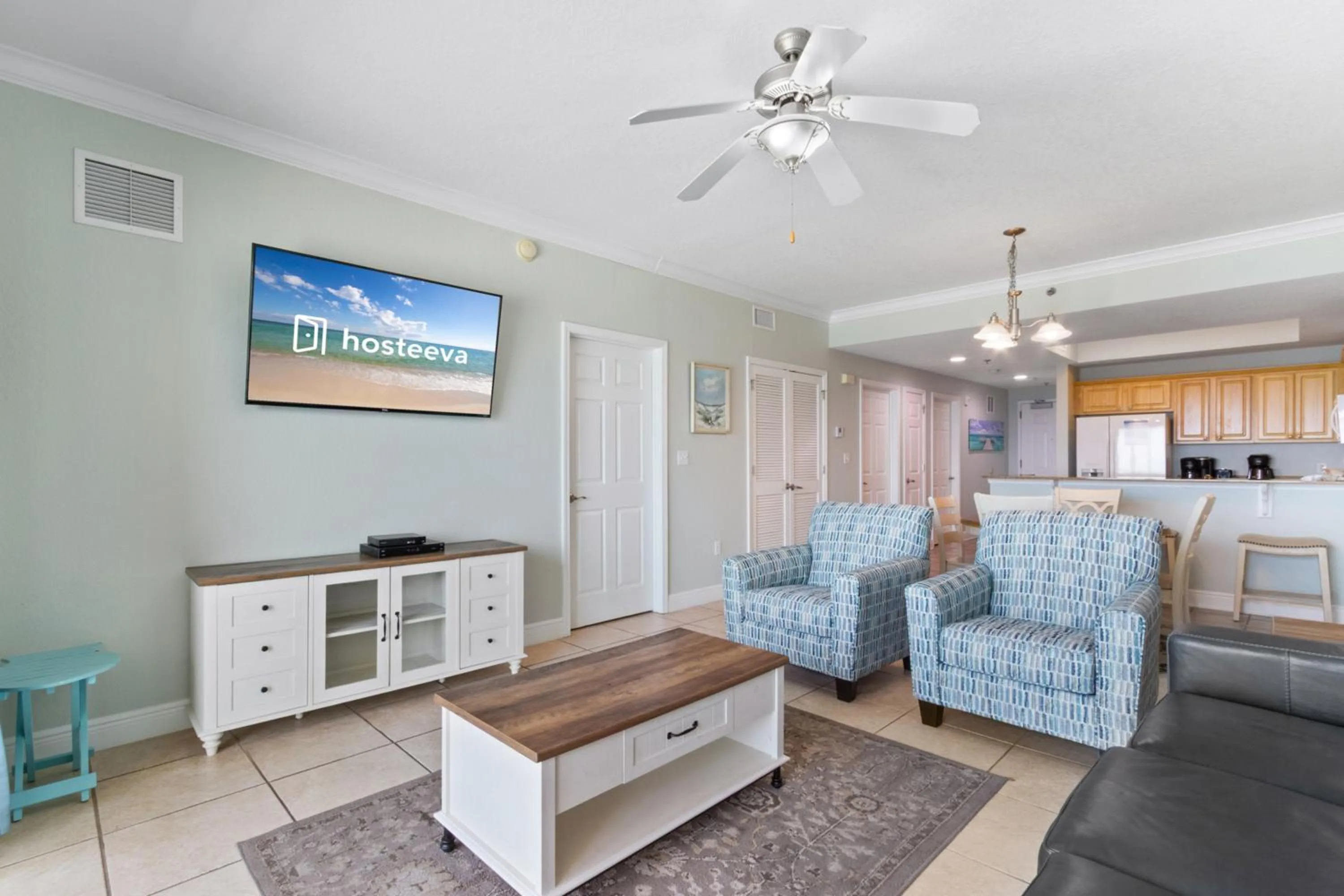 Living room in Crystal Shores West 202