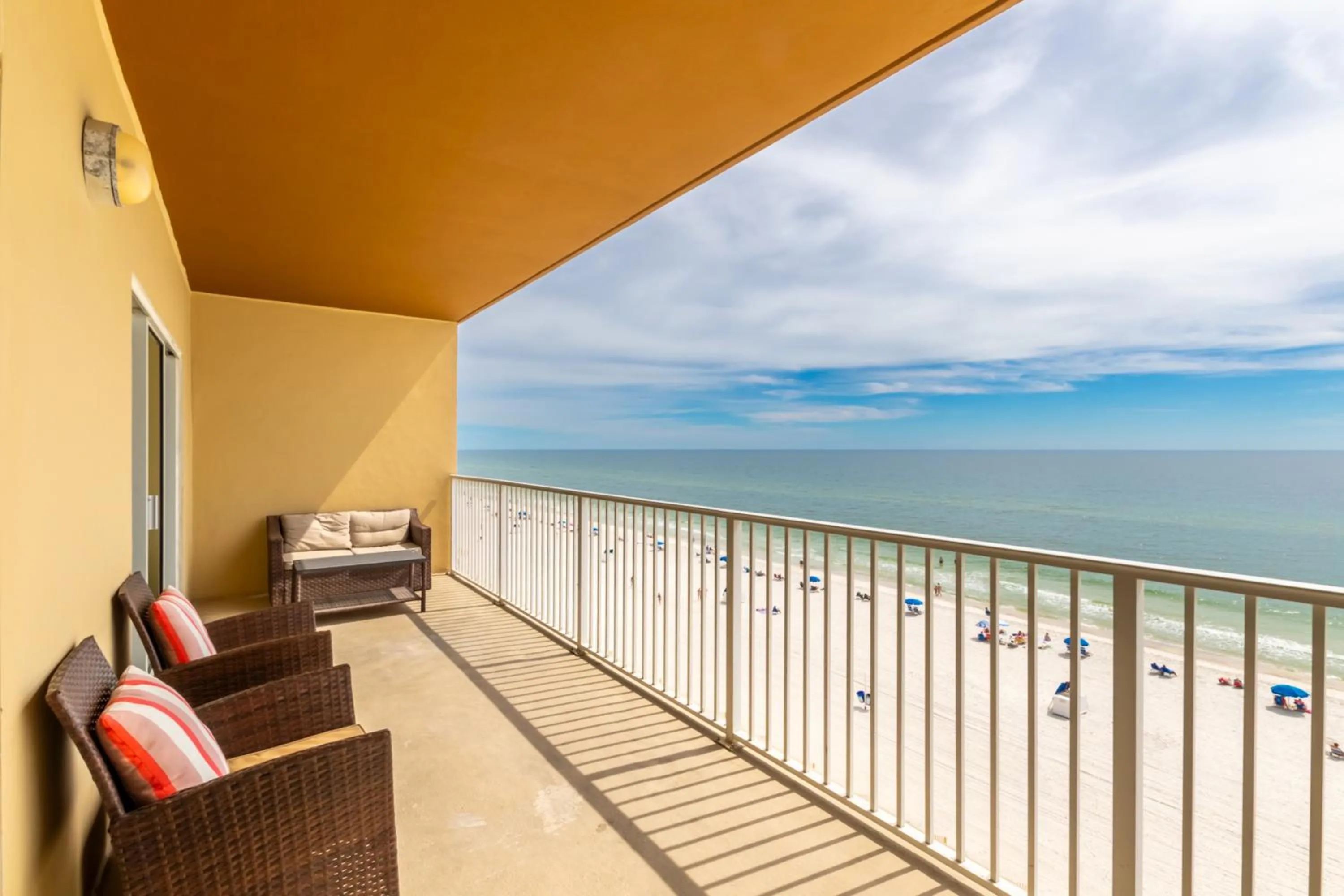 Balcony/Terrace in Crystal Shores West 202