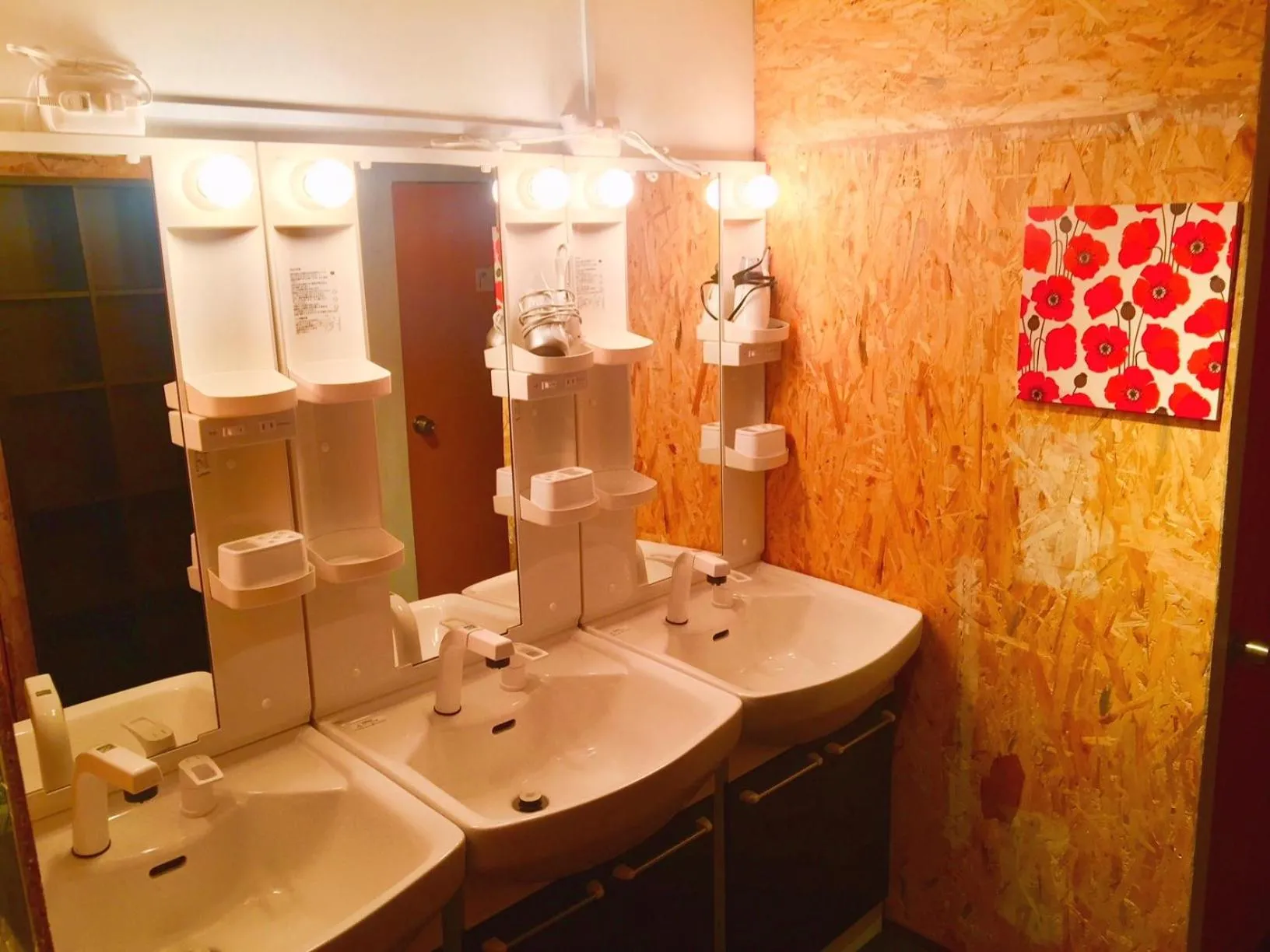 Cloud Sharing Hotel Hakata 1 Guesthouse Dormitory