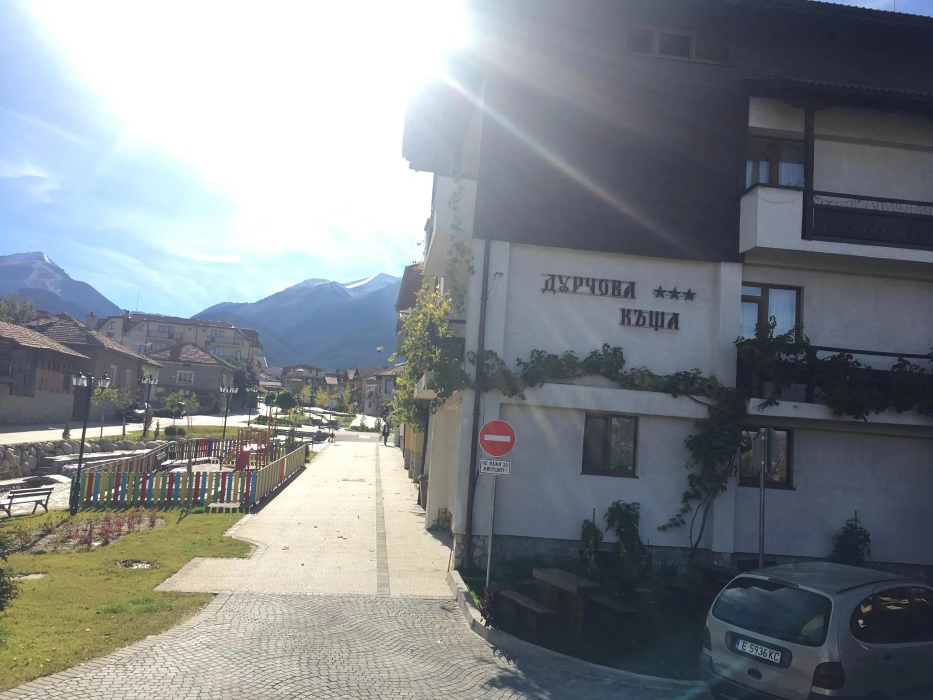 Facade/entrance in Durchova Kashta Family Hotel