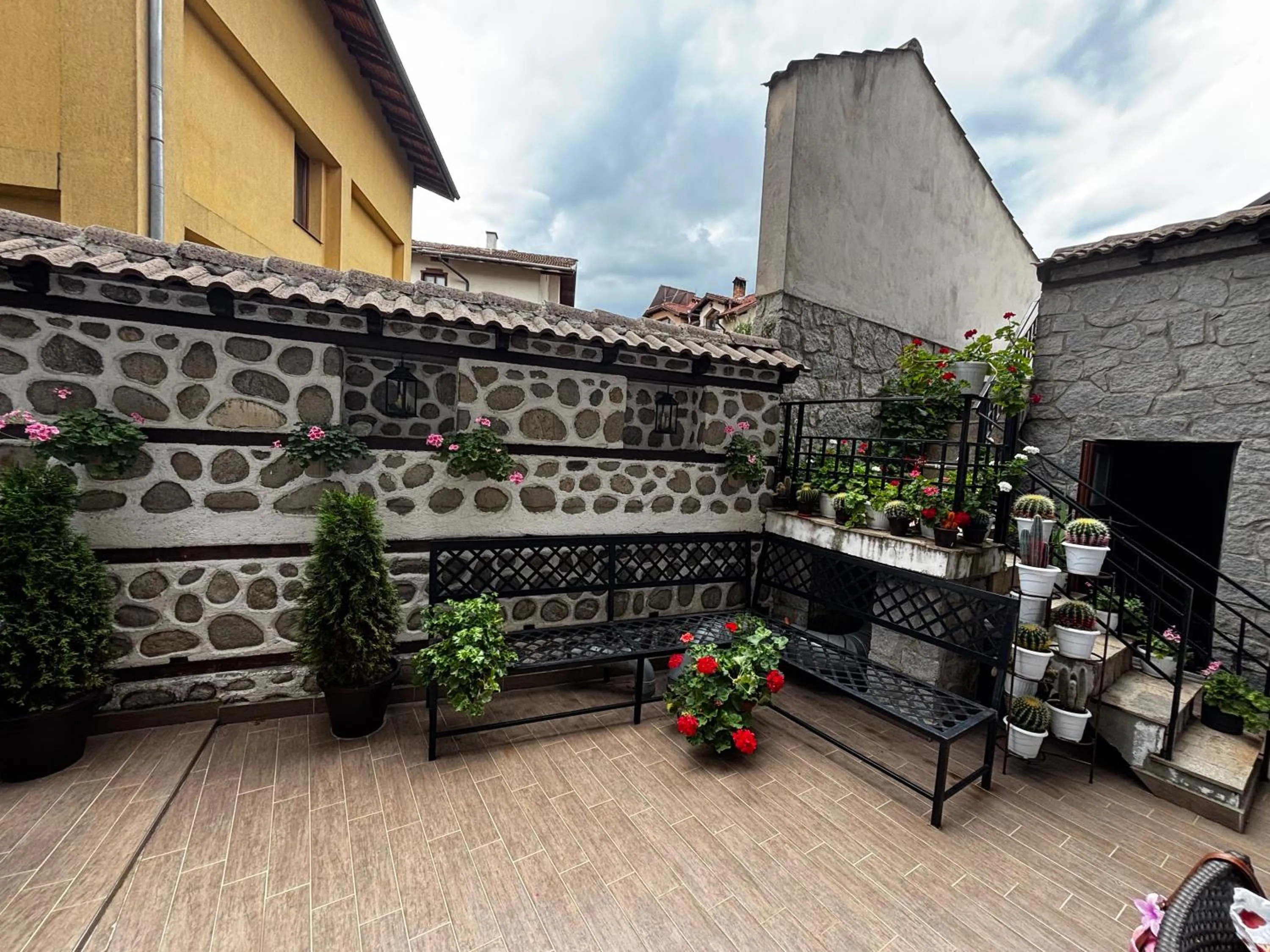 Durchova Kashta Family Hotel