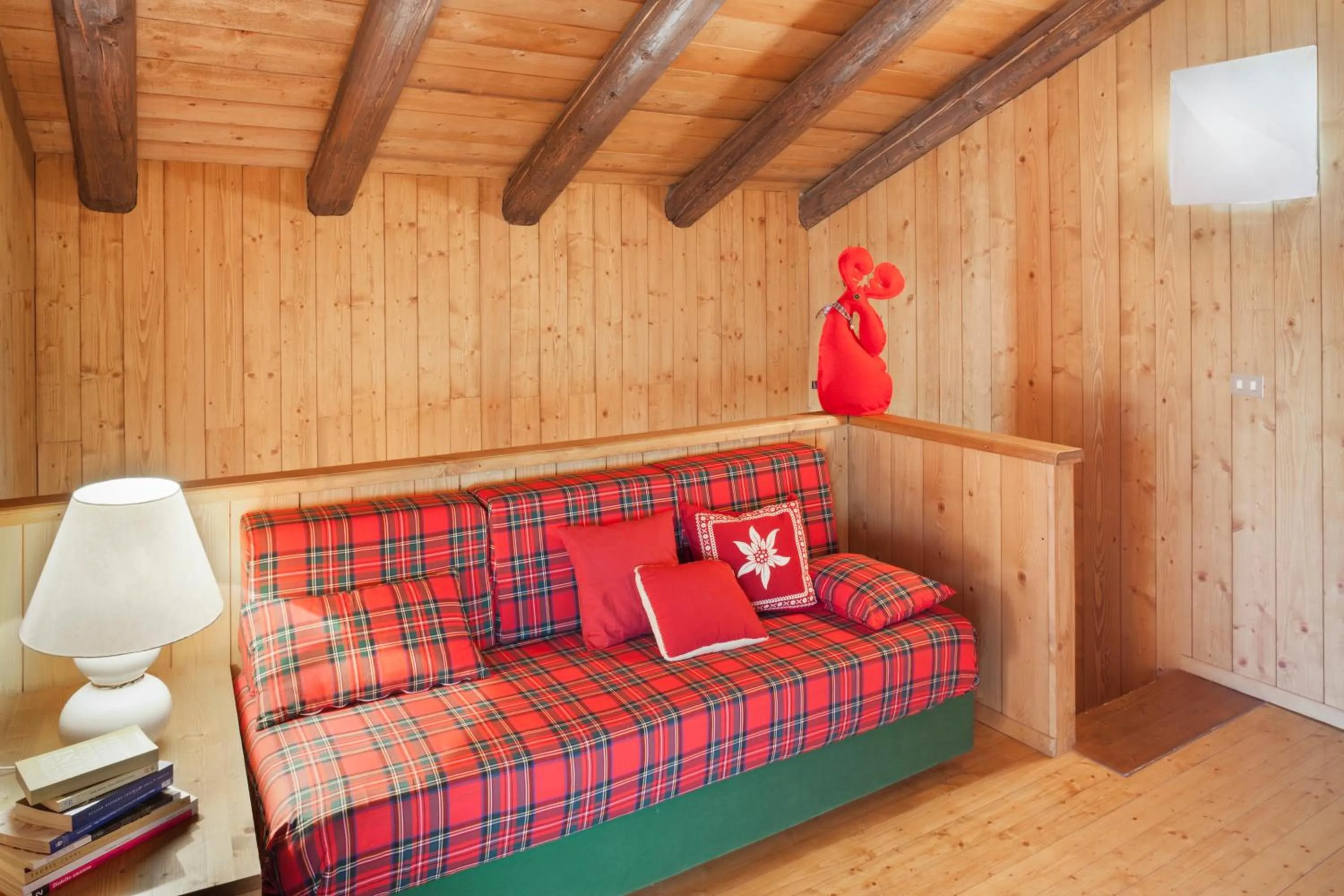 Living room, Bed in Albergo Diffuso Sauris in Sauris Di Sopra