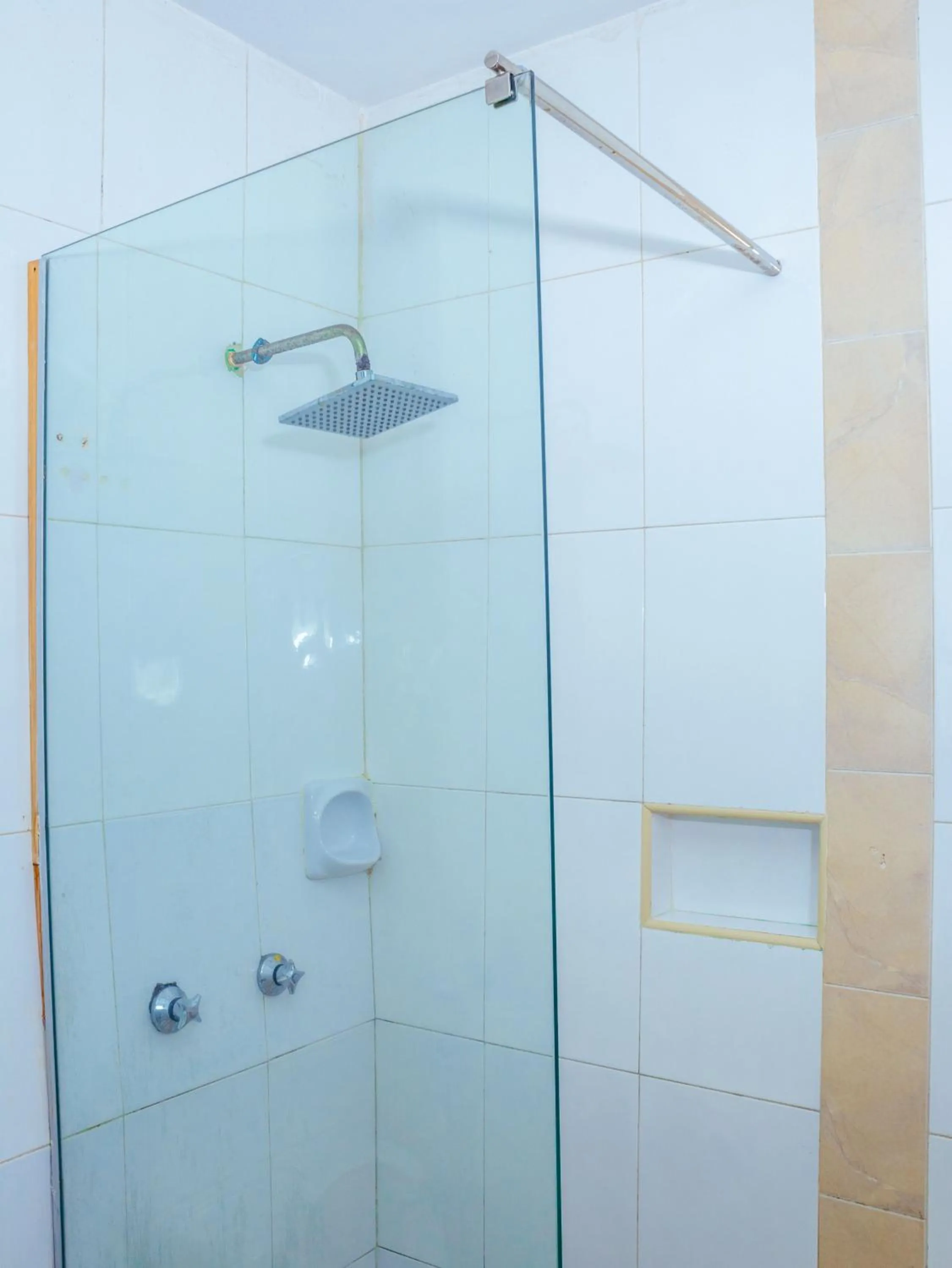 Bathroom in Reef Hotel Mombasa