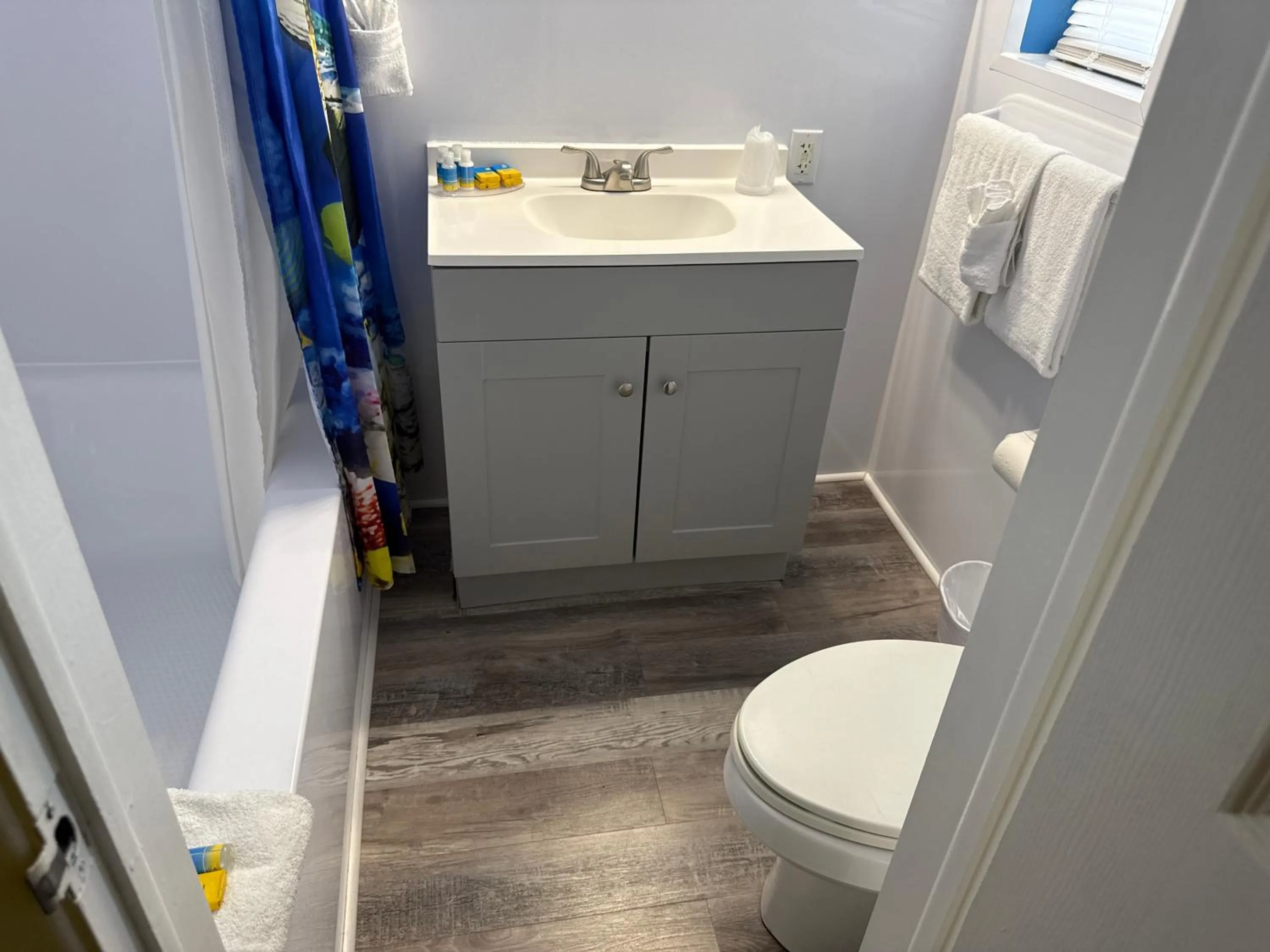 Bathroom in Barefoot Bay Resort Motel