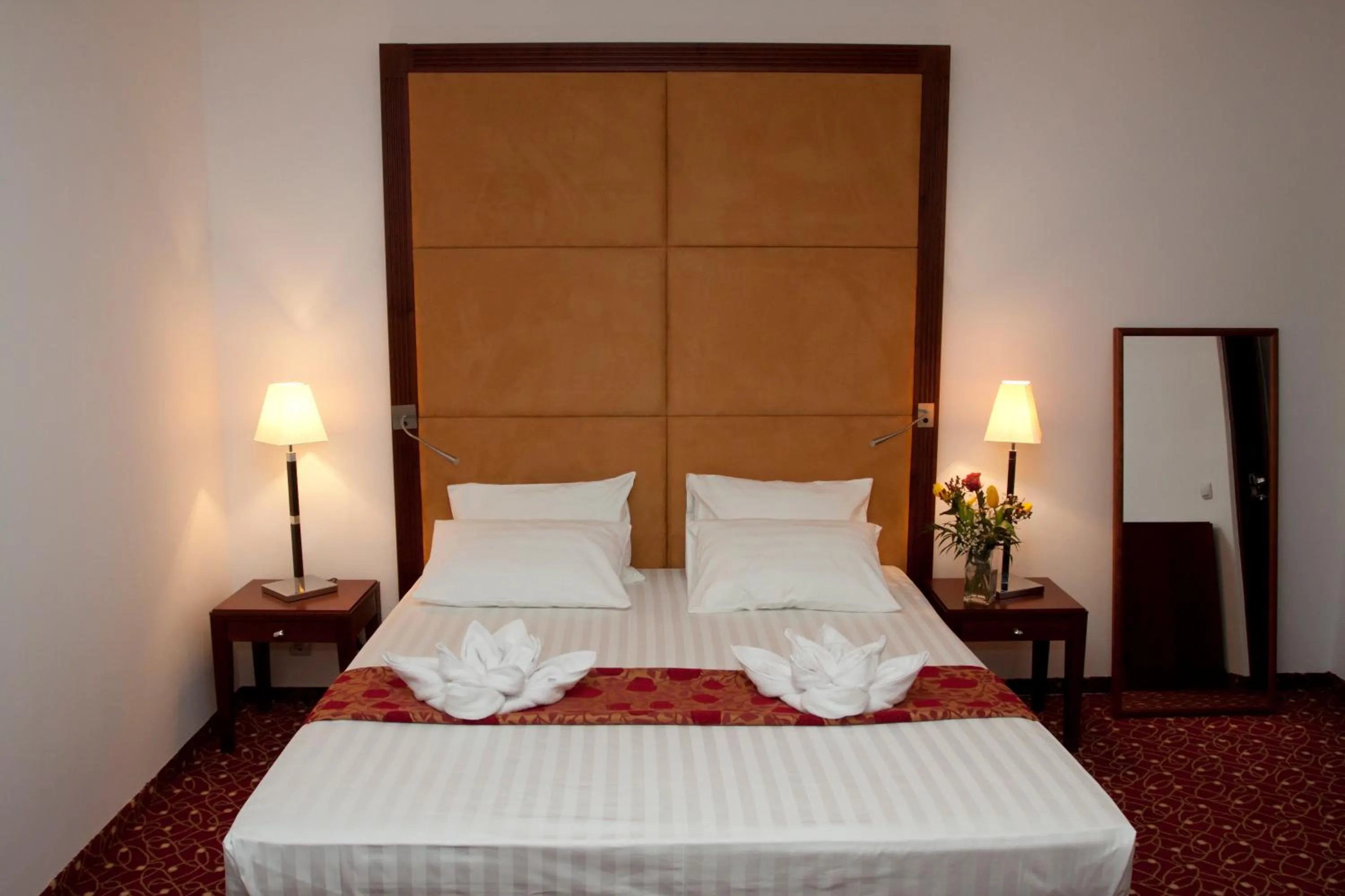 Photo of the whole room, Bed in Visconti Militari