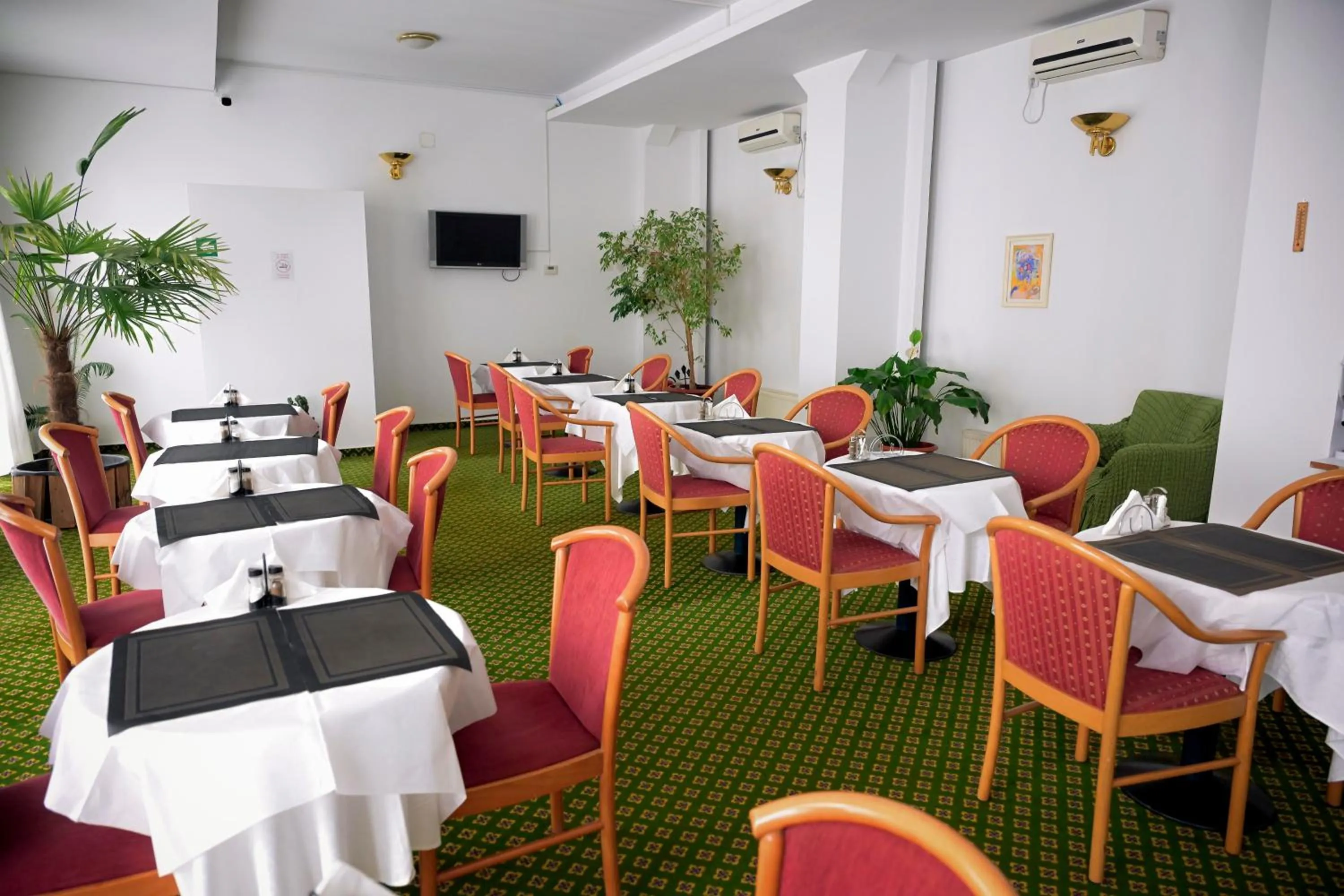 Dining area in Visconti Militari