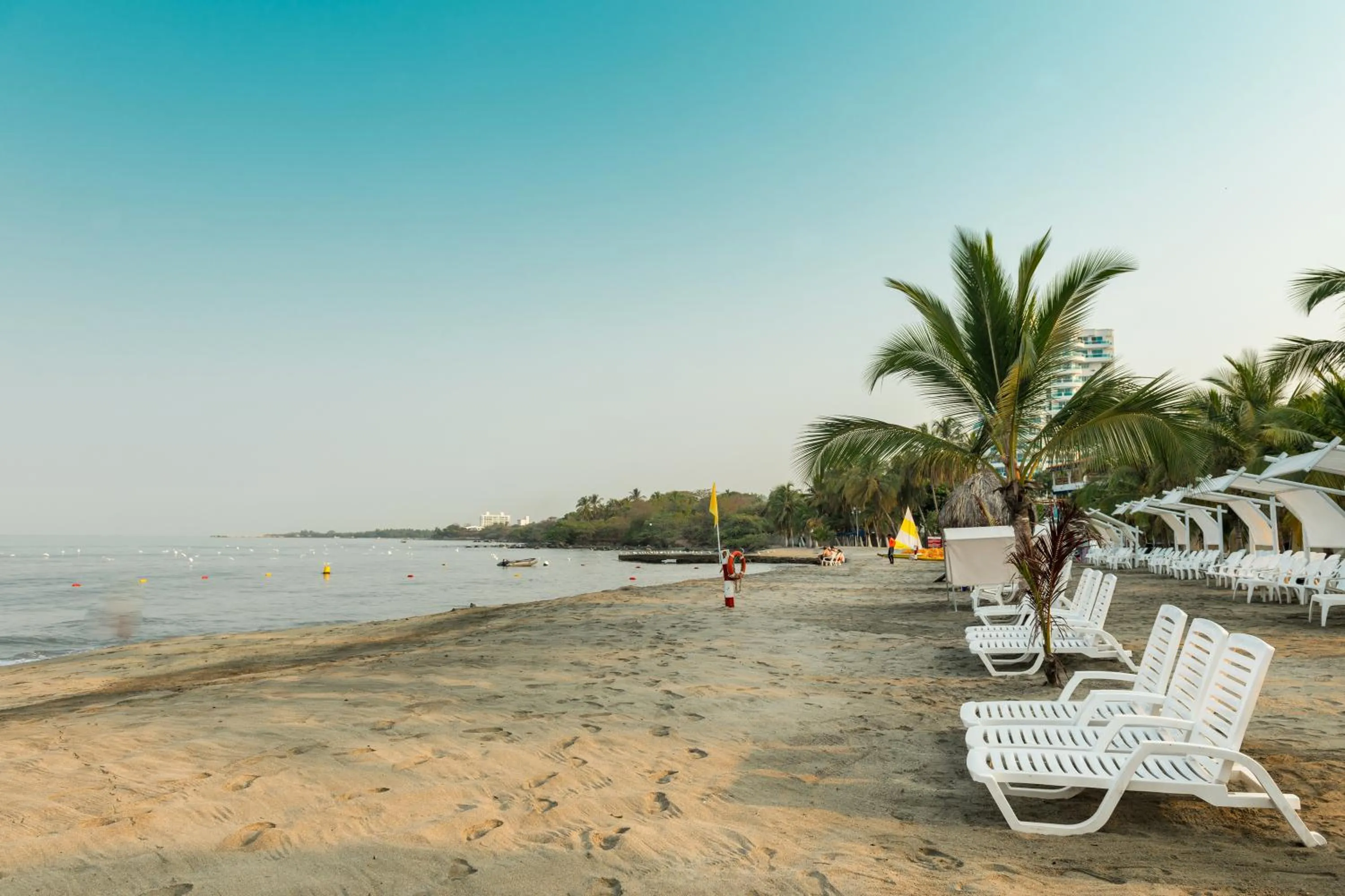 Day in Decameron Galeon - All Inclusive