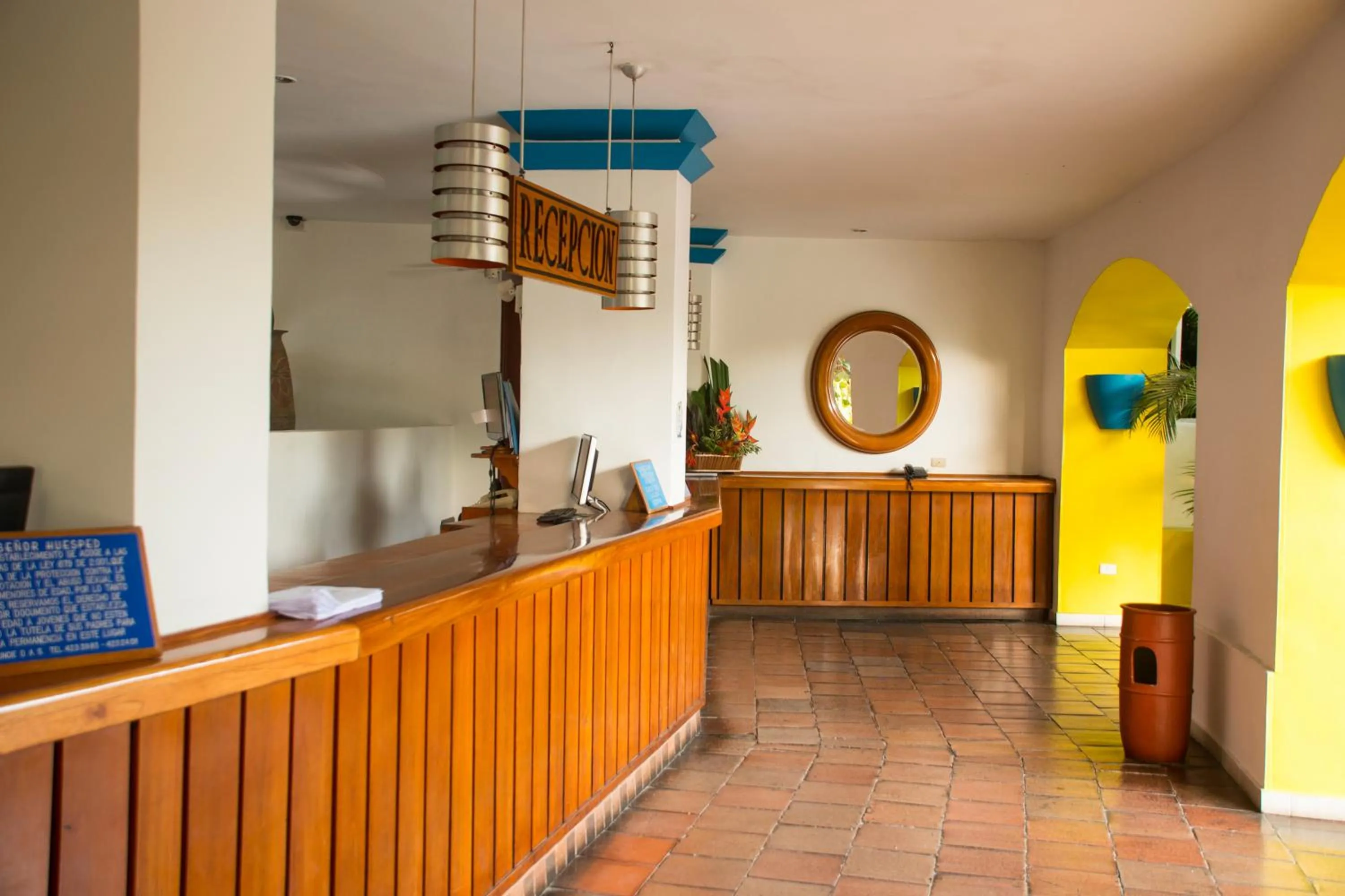 Day in Decameron Galeon - All Inclusive