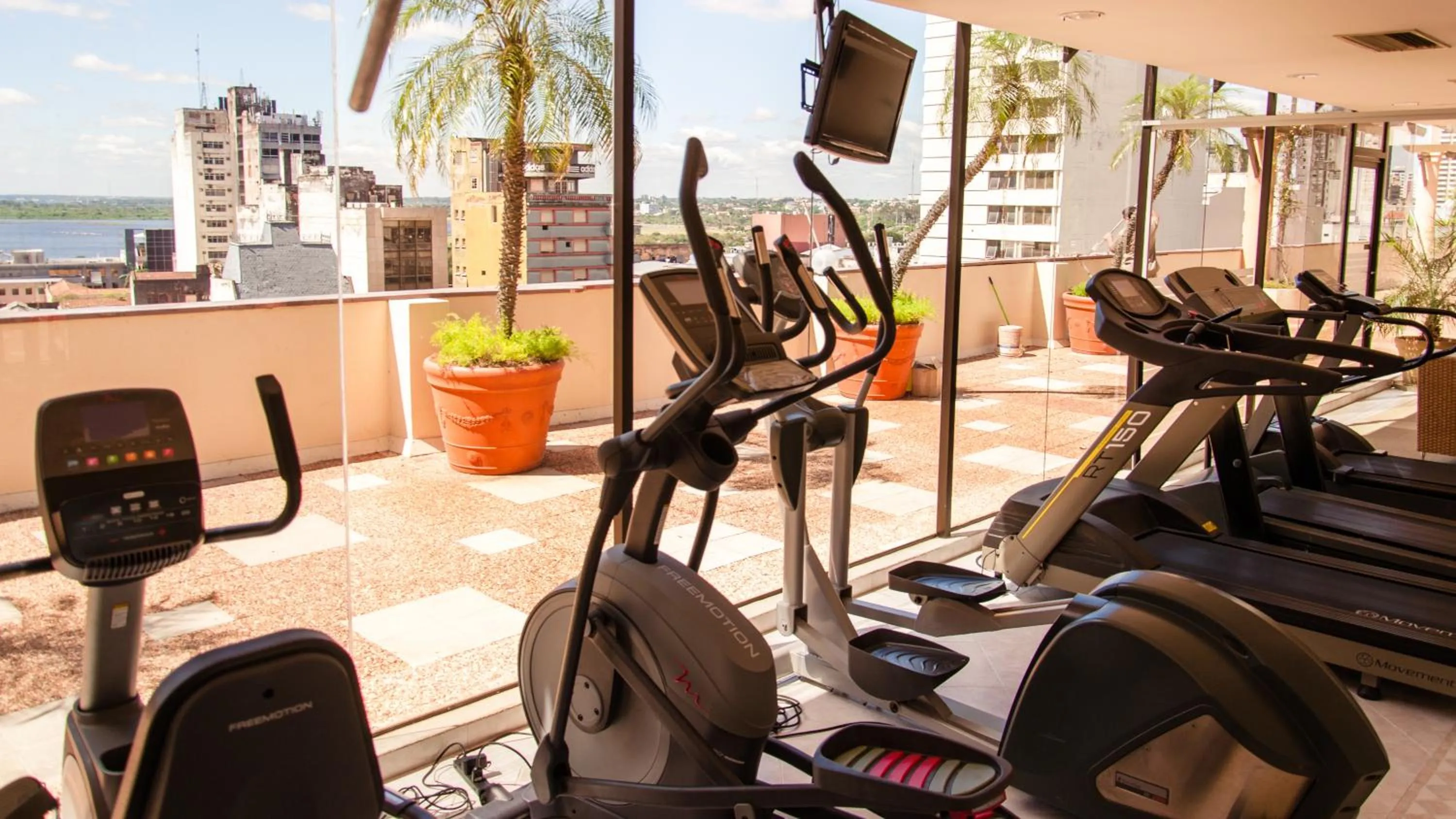 Day in Granados Park Hotel