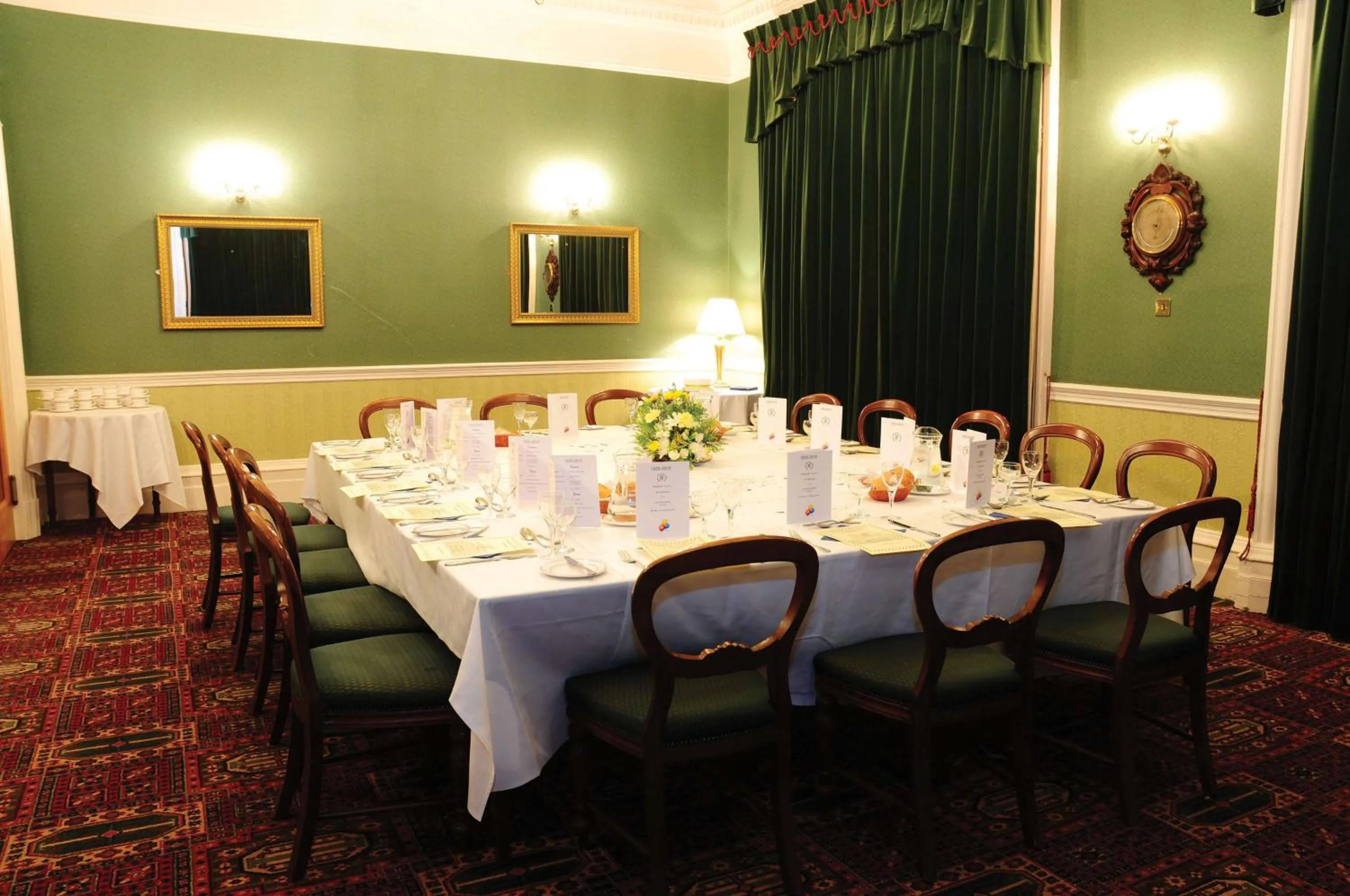 Restaurant/Places to Eat in Best Western Station Hotel