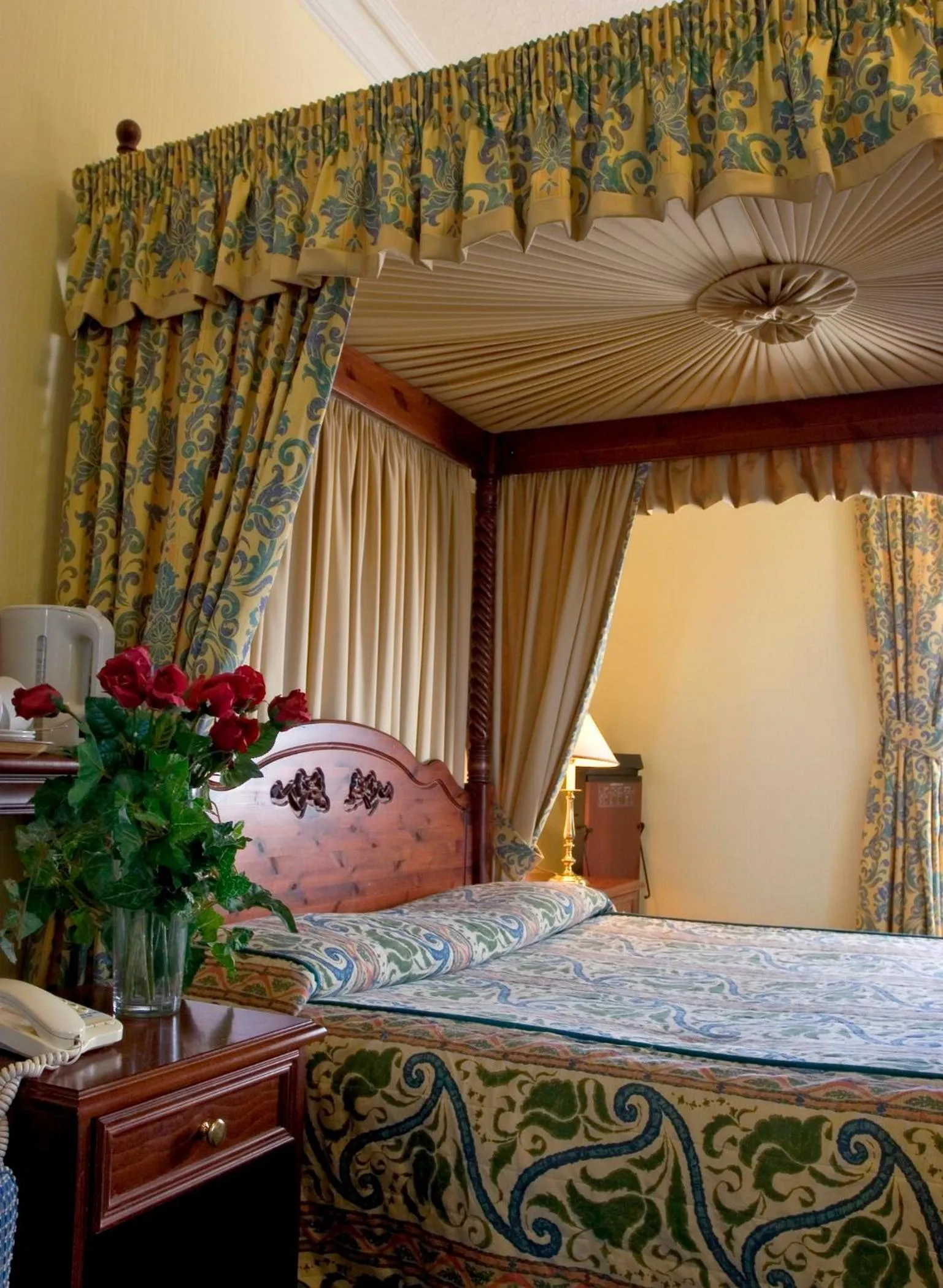 Bedroom in Best Western Station Hotel