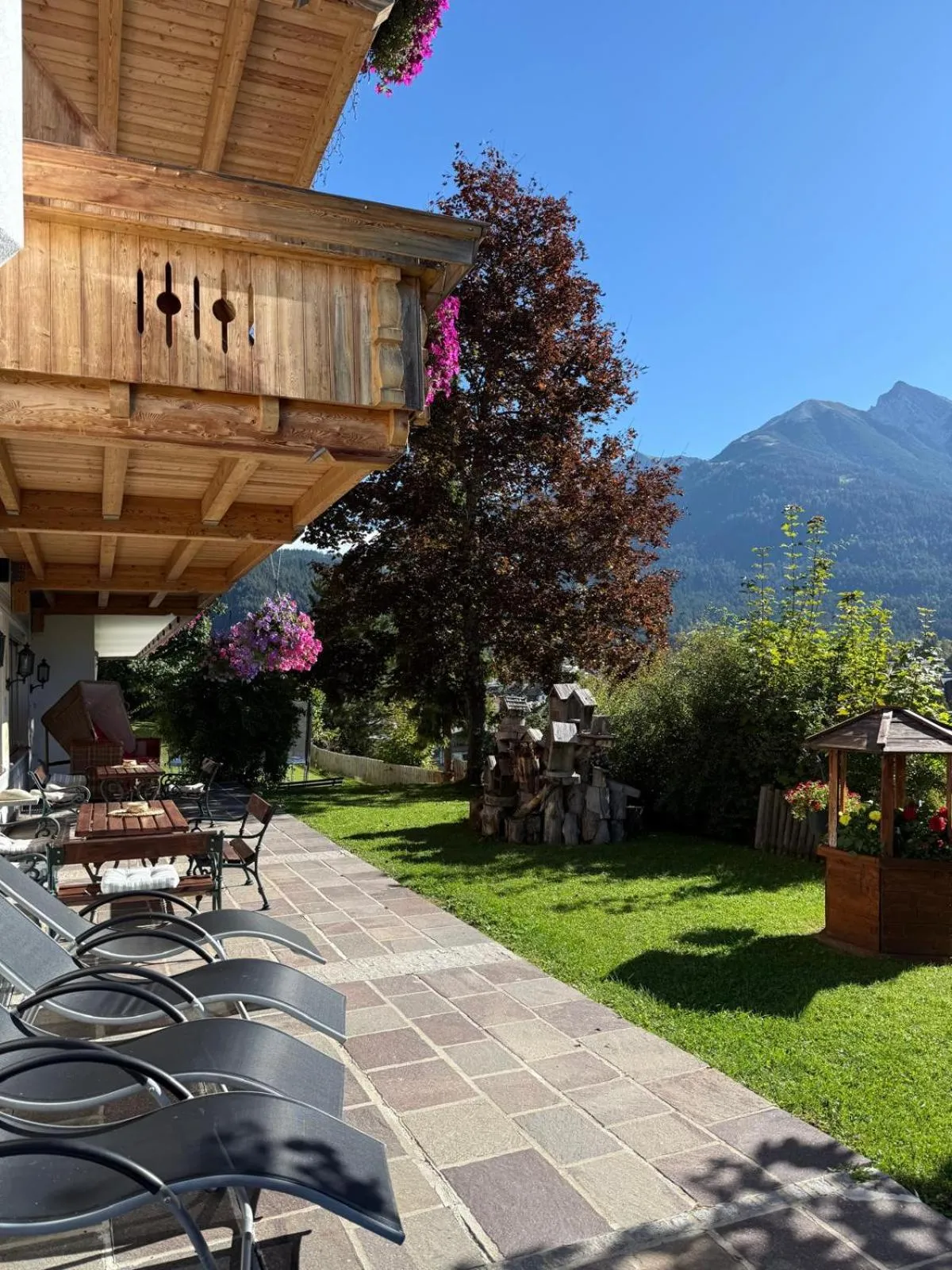 Property building in Hotel Seelos