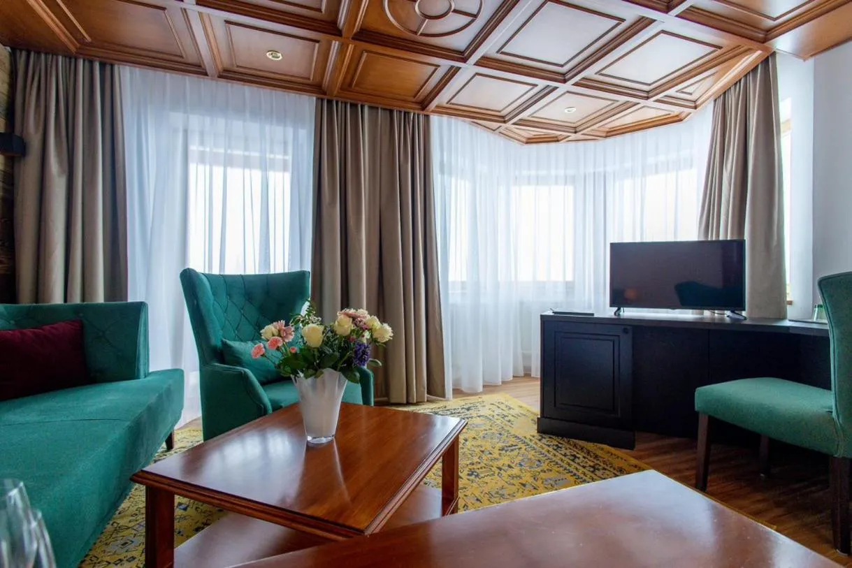 TV and multimedia in Hotel Seelos