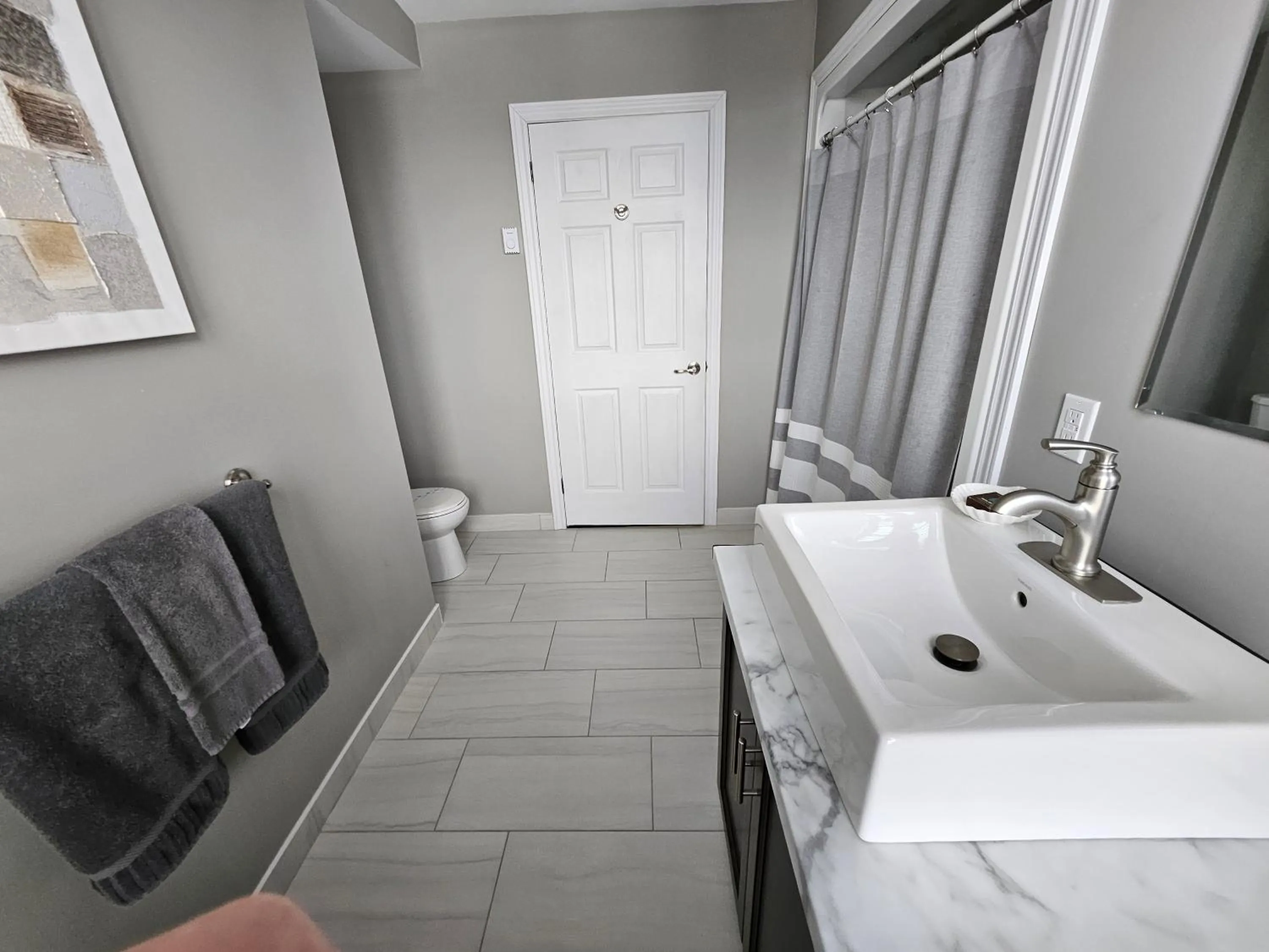 Bed in Newfound Inn & Suites