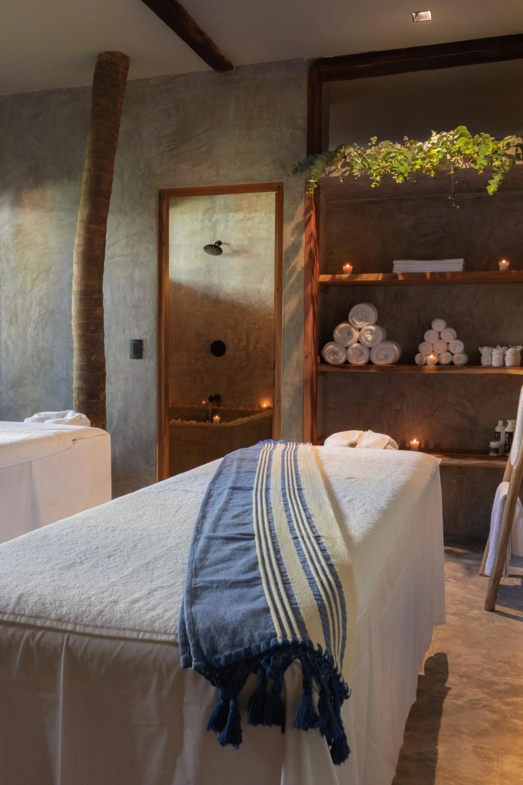Massage, Bed in Encantada Tulum