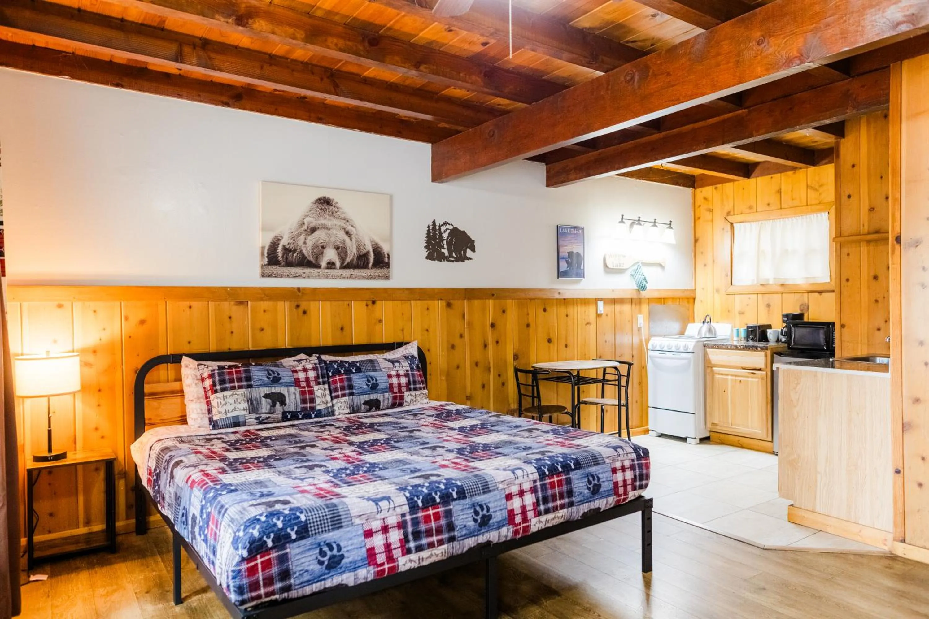 Bed in The Washoe Lodge