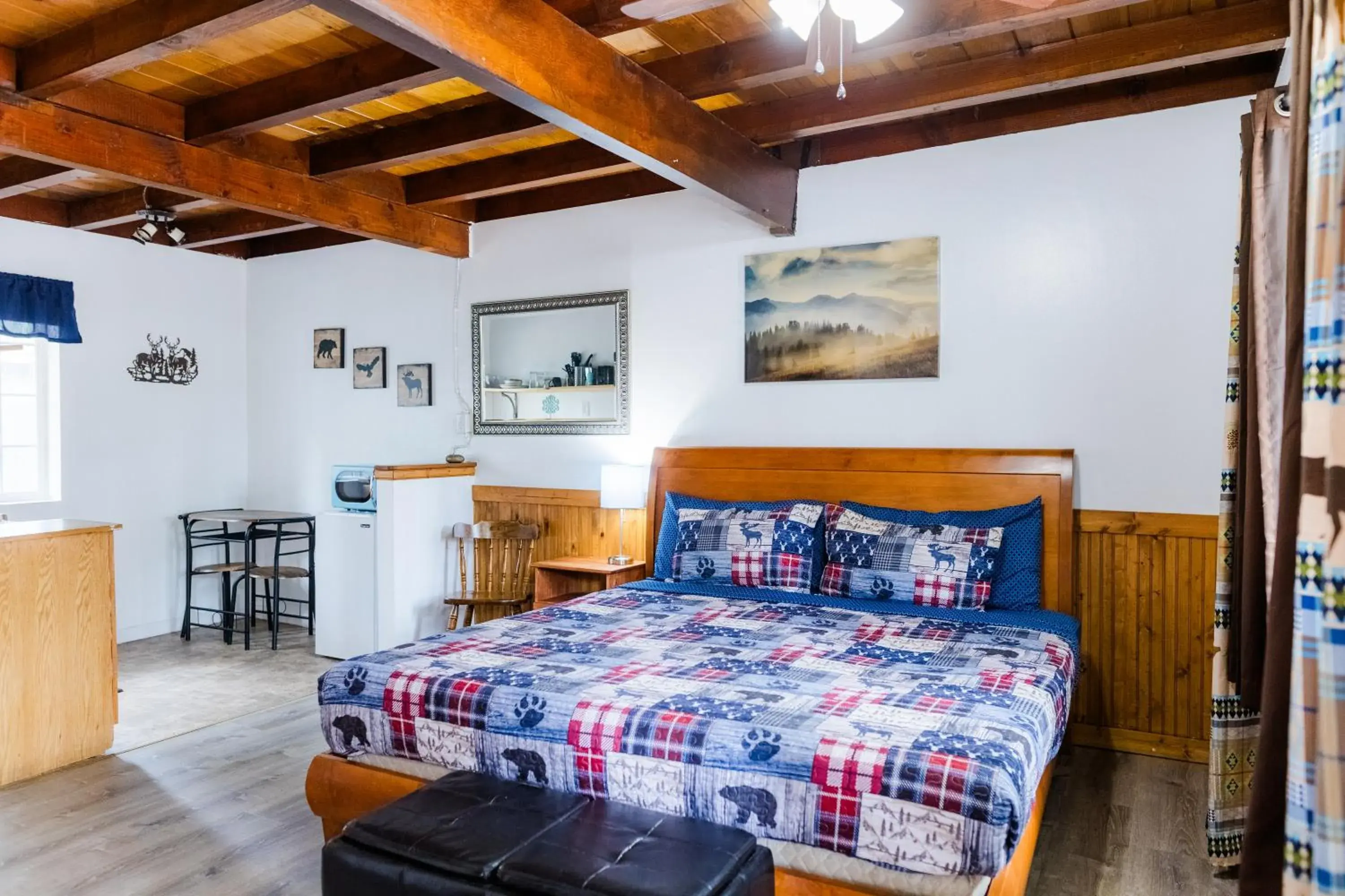 King Studio in The Washoe Lodge King Studio in The Washoe Lodge