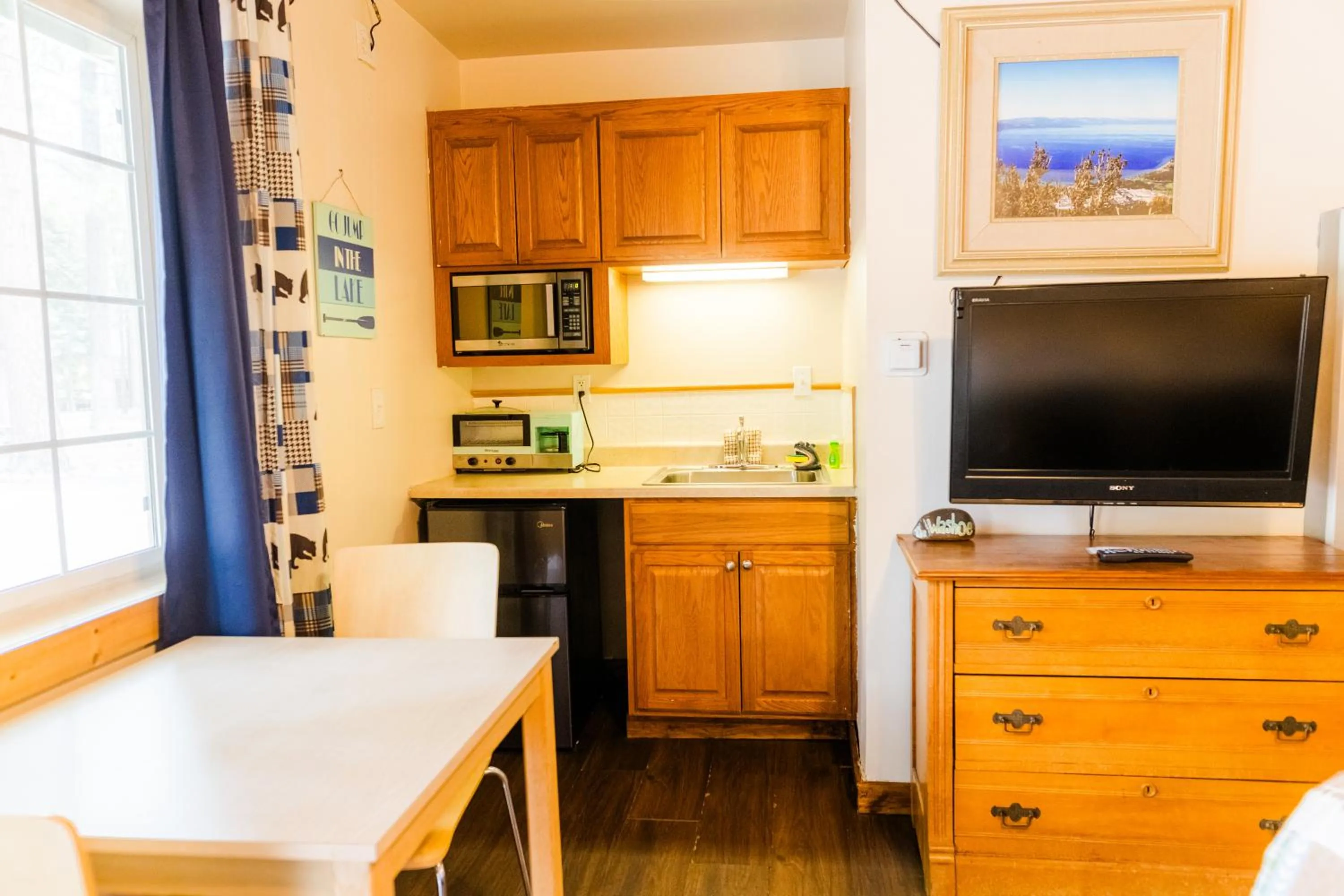 TV and multimedia in The Washoe Lodge