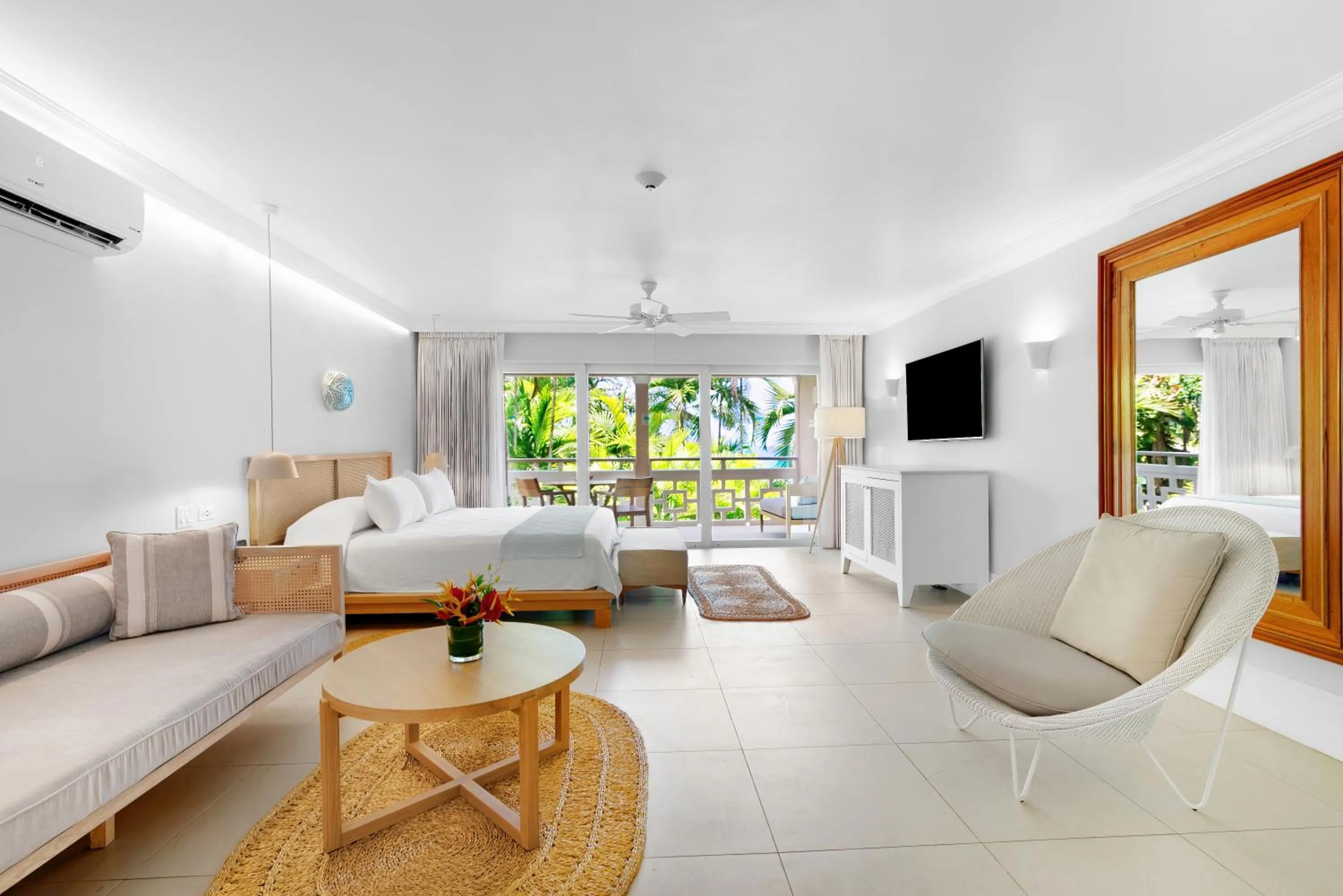 Bedroom in Couples Sans Souci