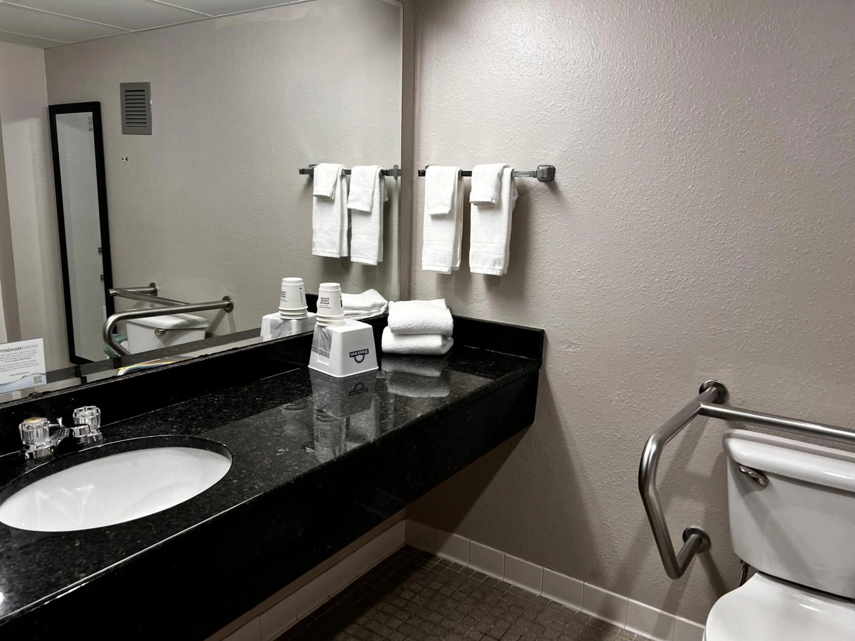 Bathroom in Hotel Barkley