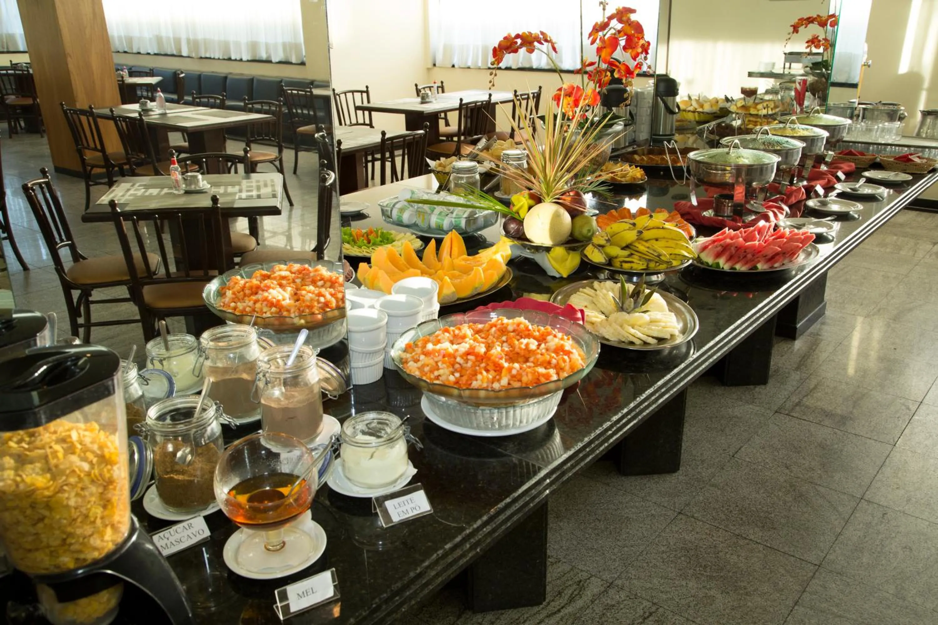 Food in Monza Palace Hotel