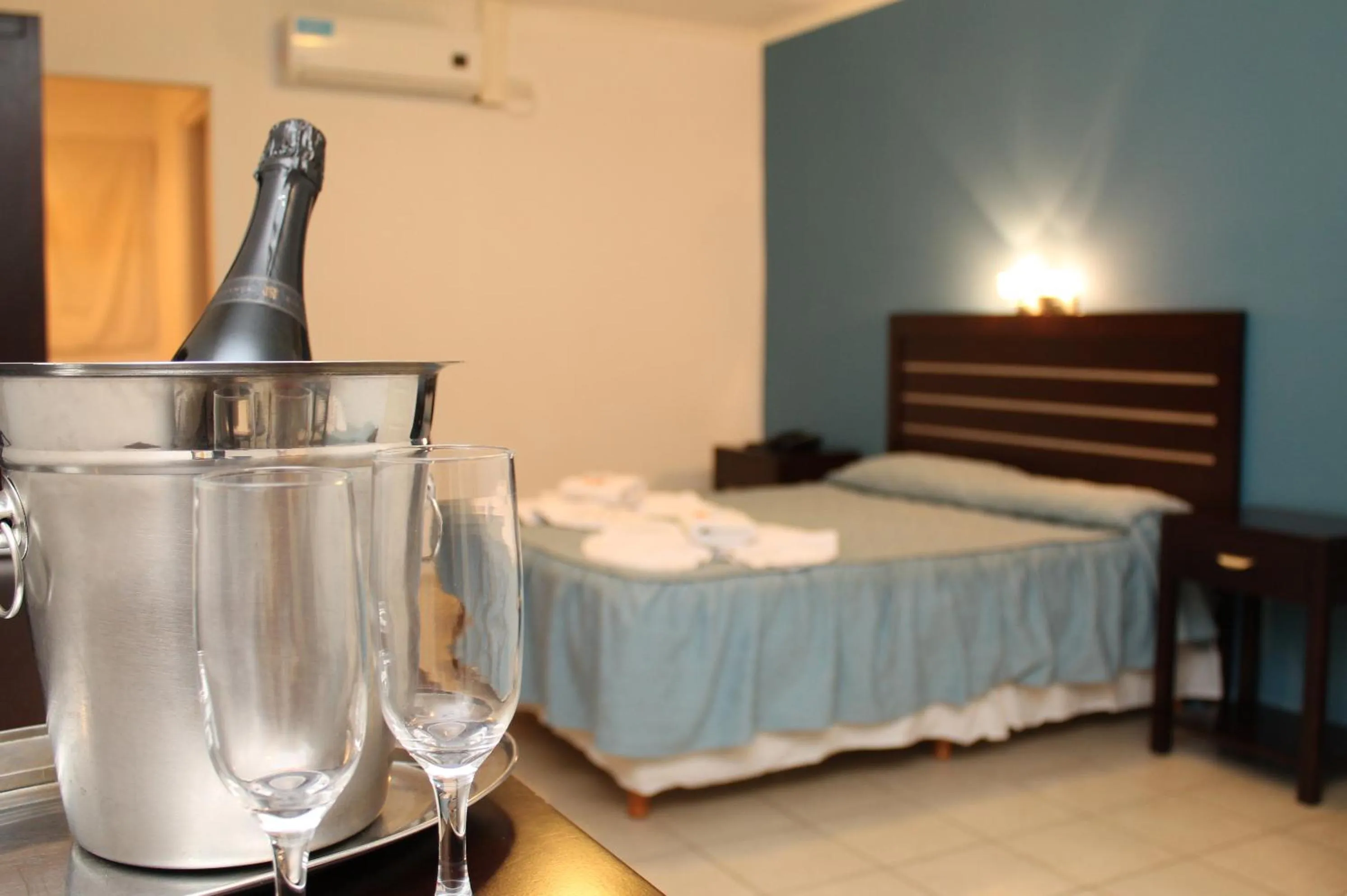 Bed in Brisas del Lago Apart y Hotel