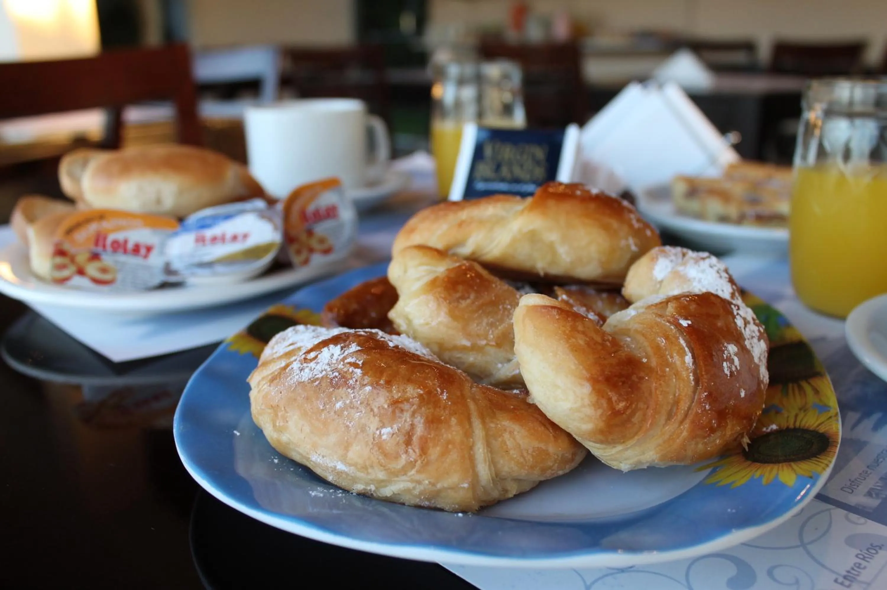 Restaurant/places to eat in Brisas del Lago Apart y Hotel