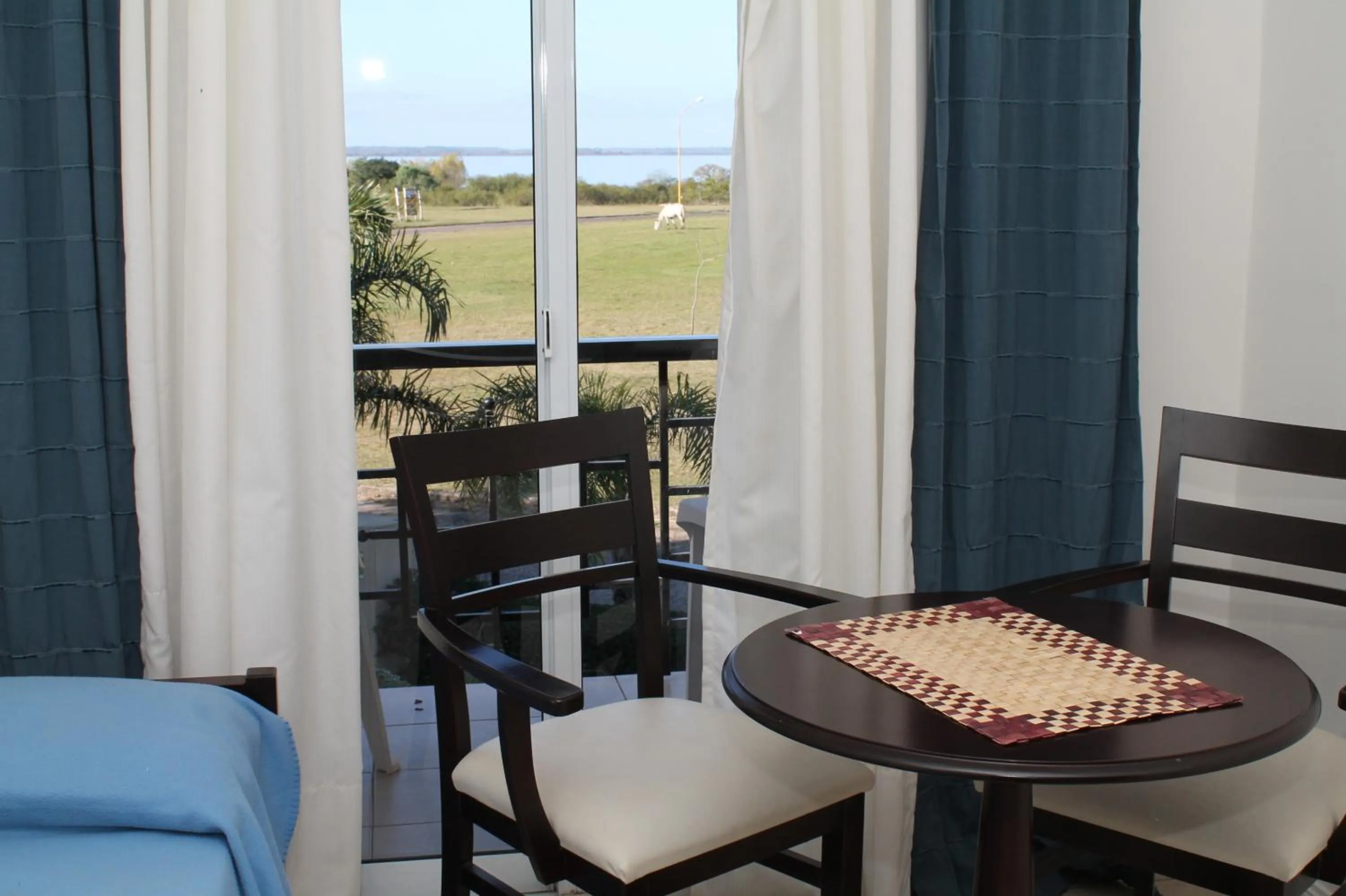 Seating area in Brisas del Lago Apart y Hotel