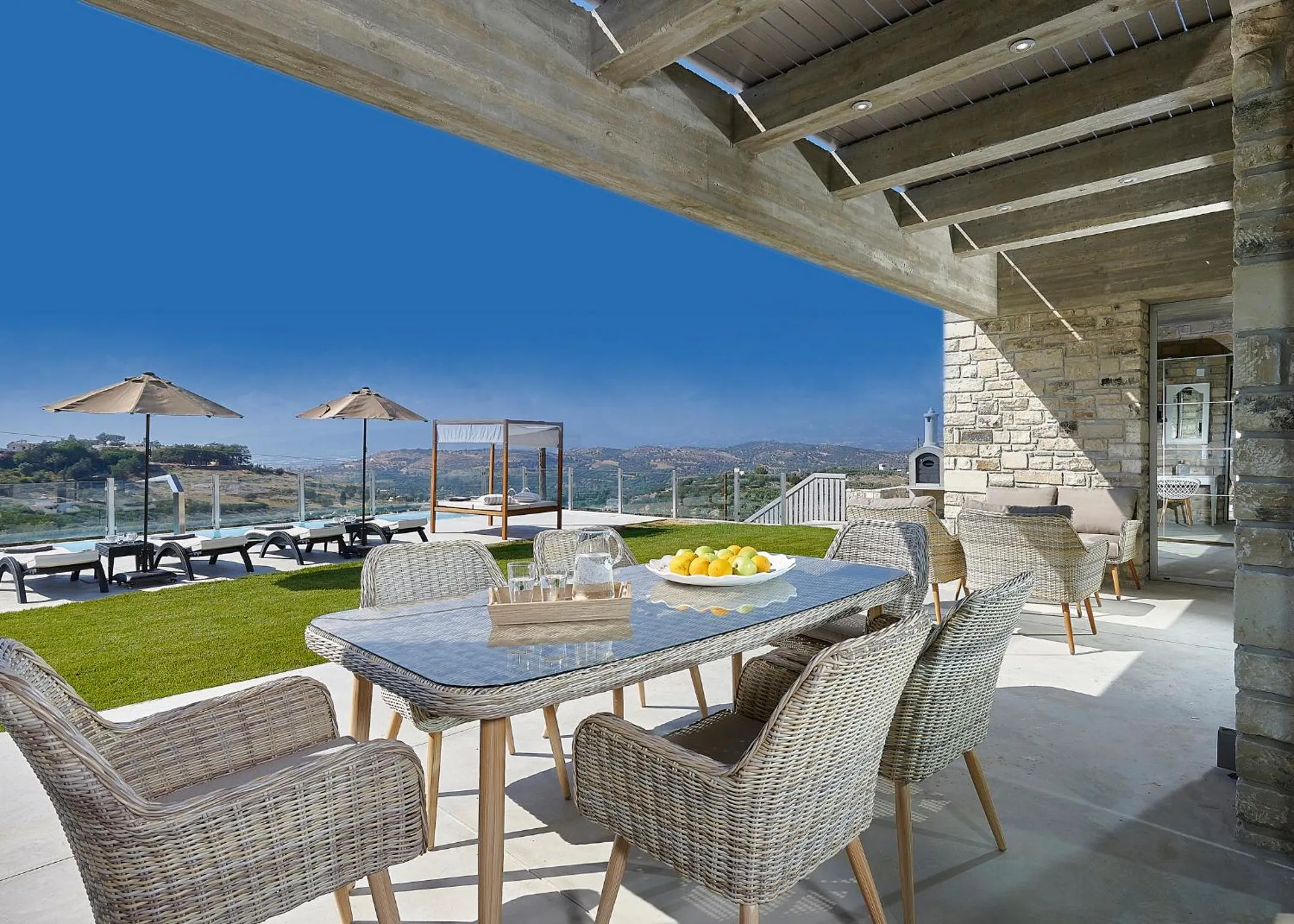 Garden in Kouros n' Kori Villas