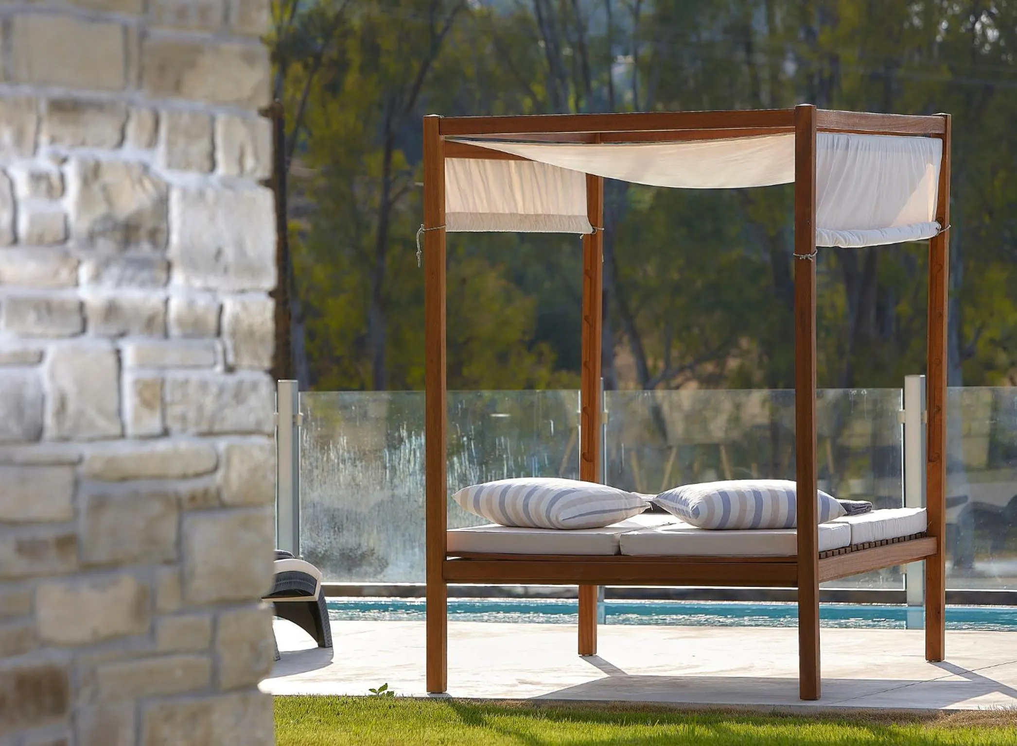 Decorative detail in Kouros n' Kori Villas