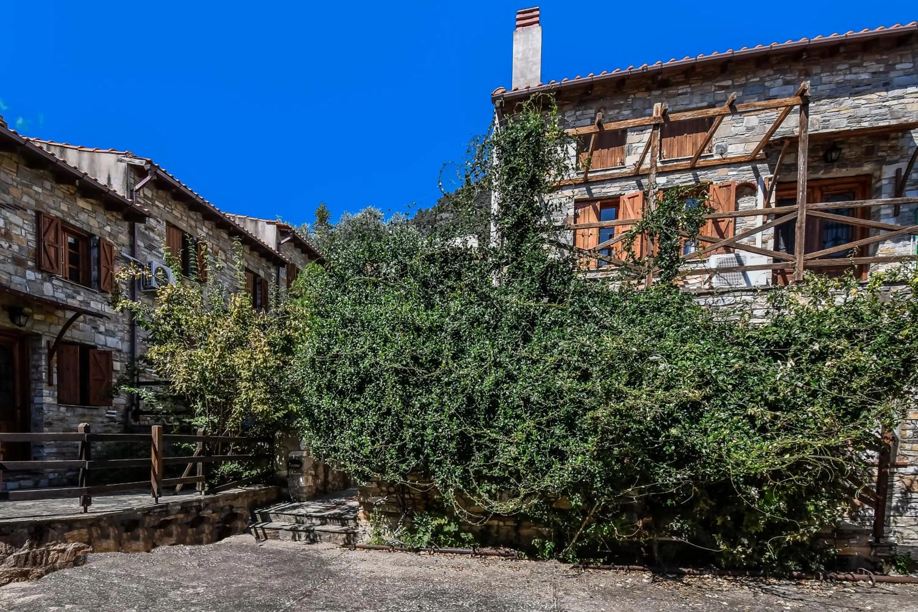 Patio in Alexis Villas