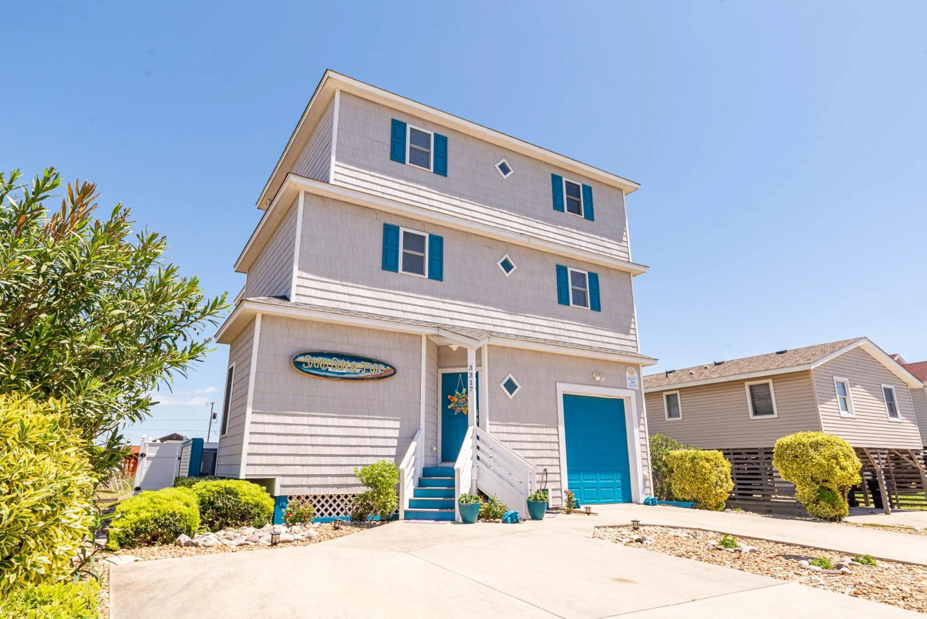 Everybody Loves...Sand, Sun & Fun - KDH MP 5.5, Ocean View, 100 Yds to Beach, Pool, Fire Pit, Flex Stays