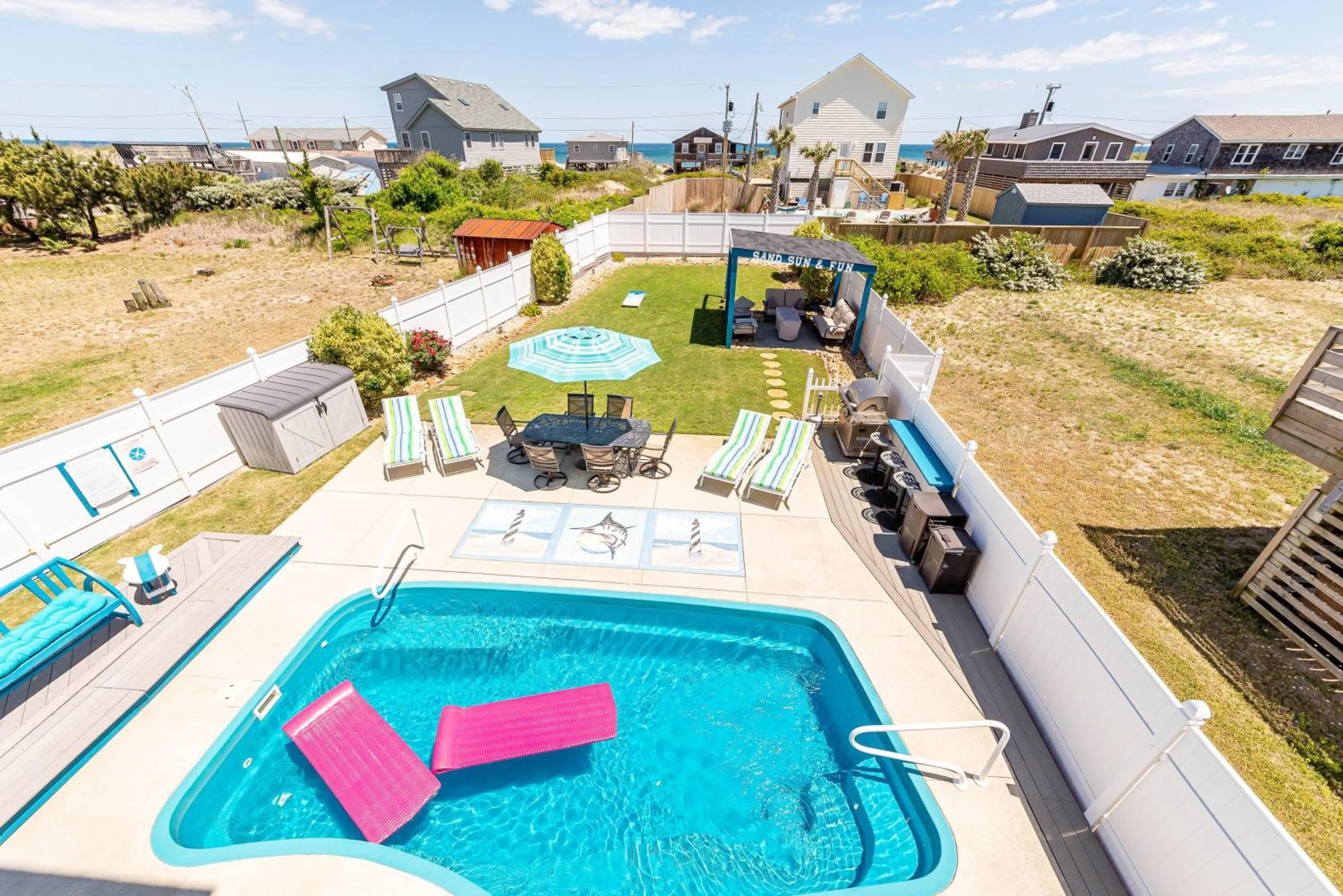 Everybody Loves...Sand, Sun & Fun - KDH MP 5.5, Ocean View, 100 Yds to Beach, Pool, Fire Pit, Flex Stays