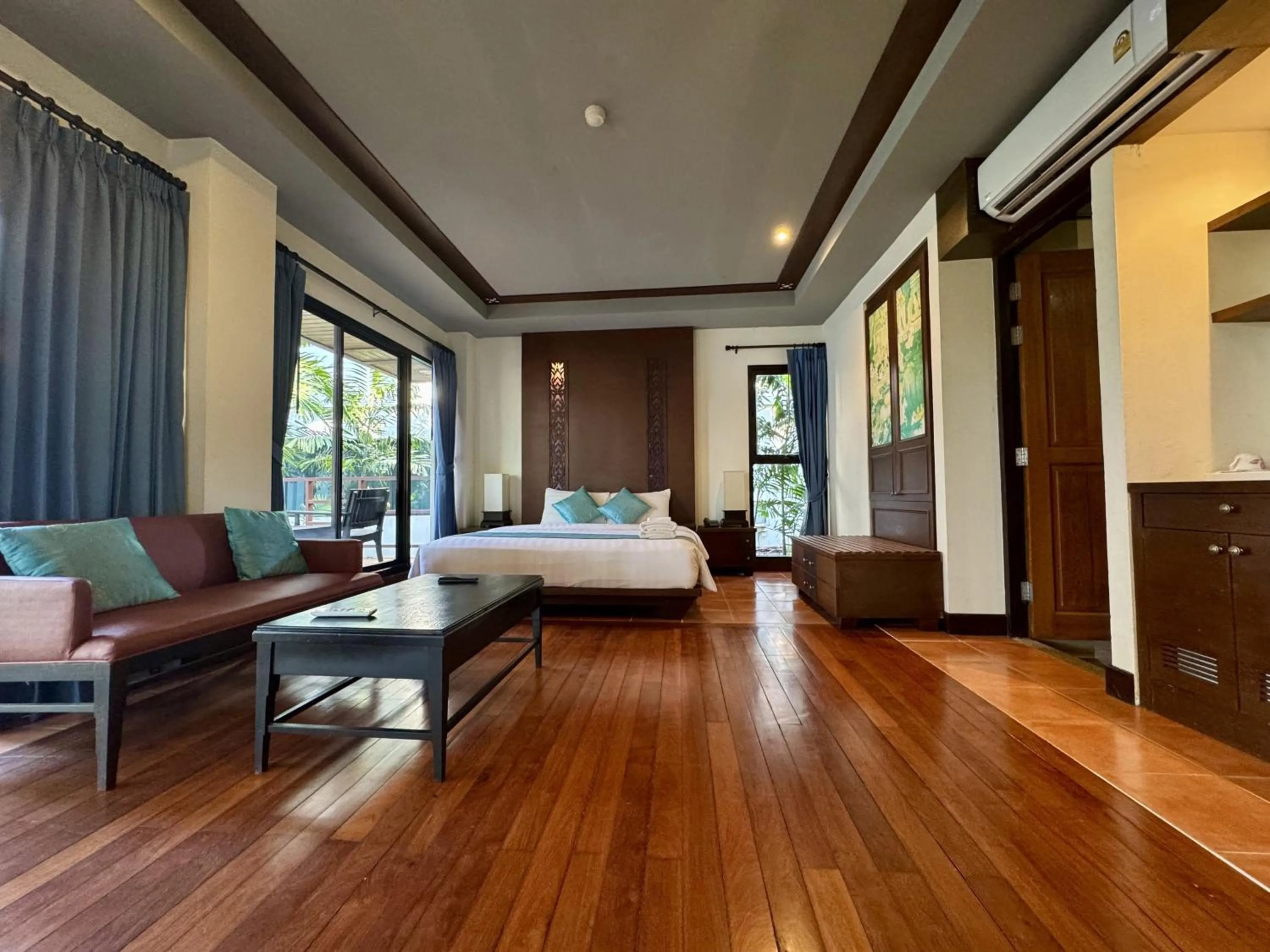 Bedroom, Bed in Chang Buri Resort & Koh Chang Hillside