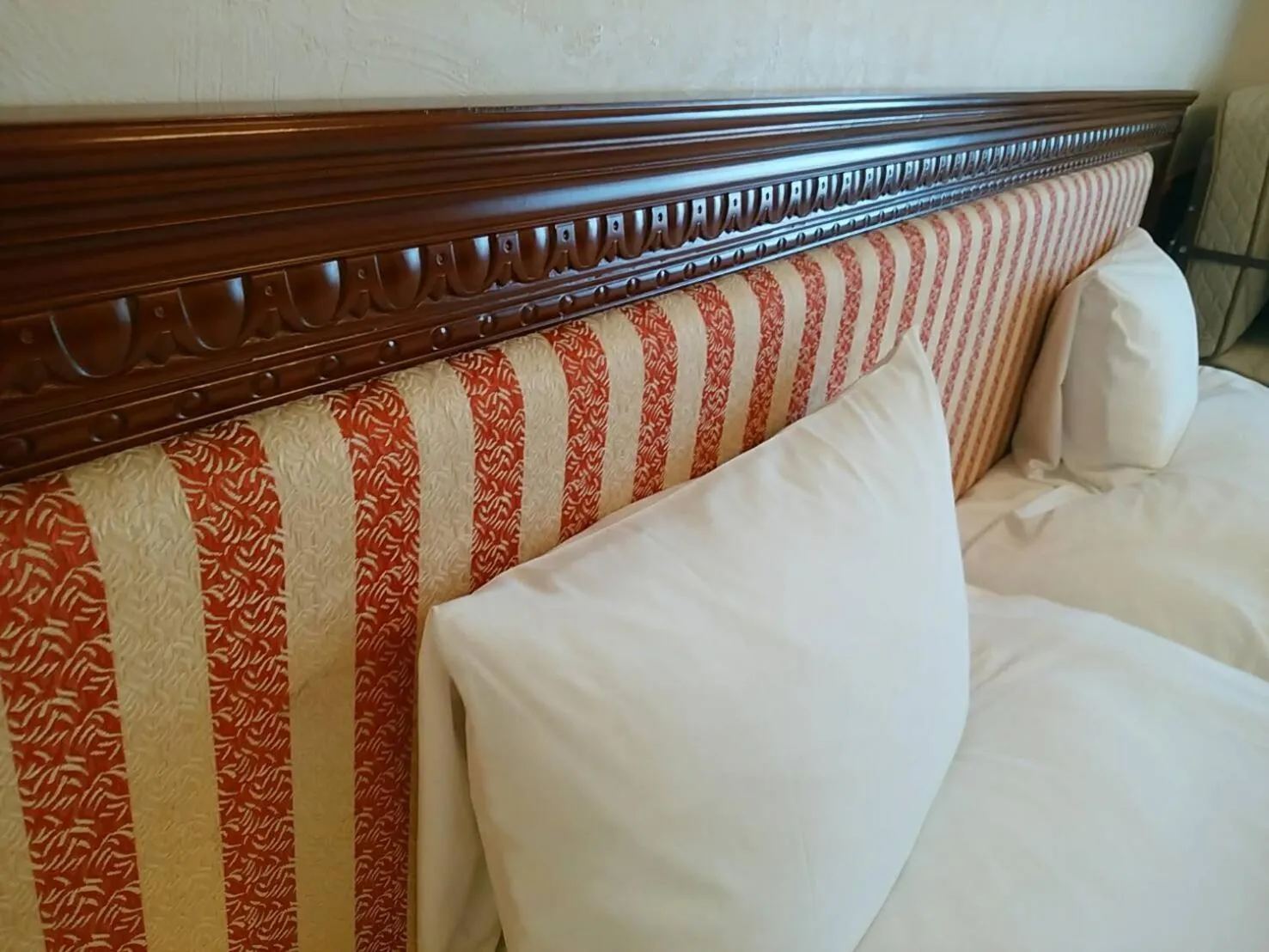 Bed in Seaside Hotel The Beach