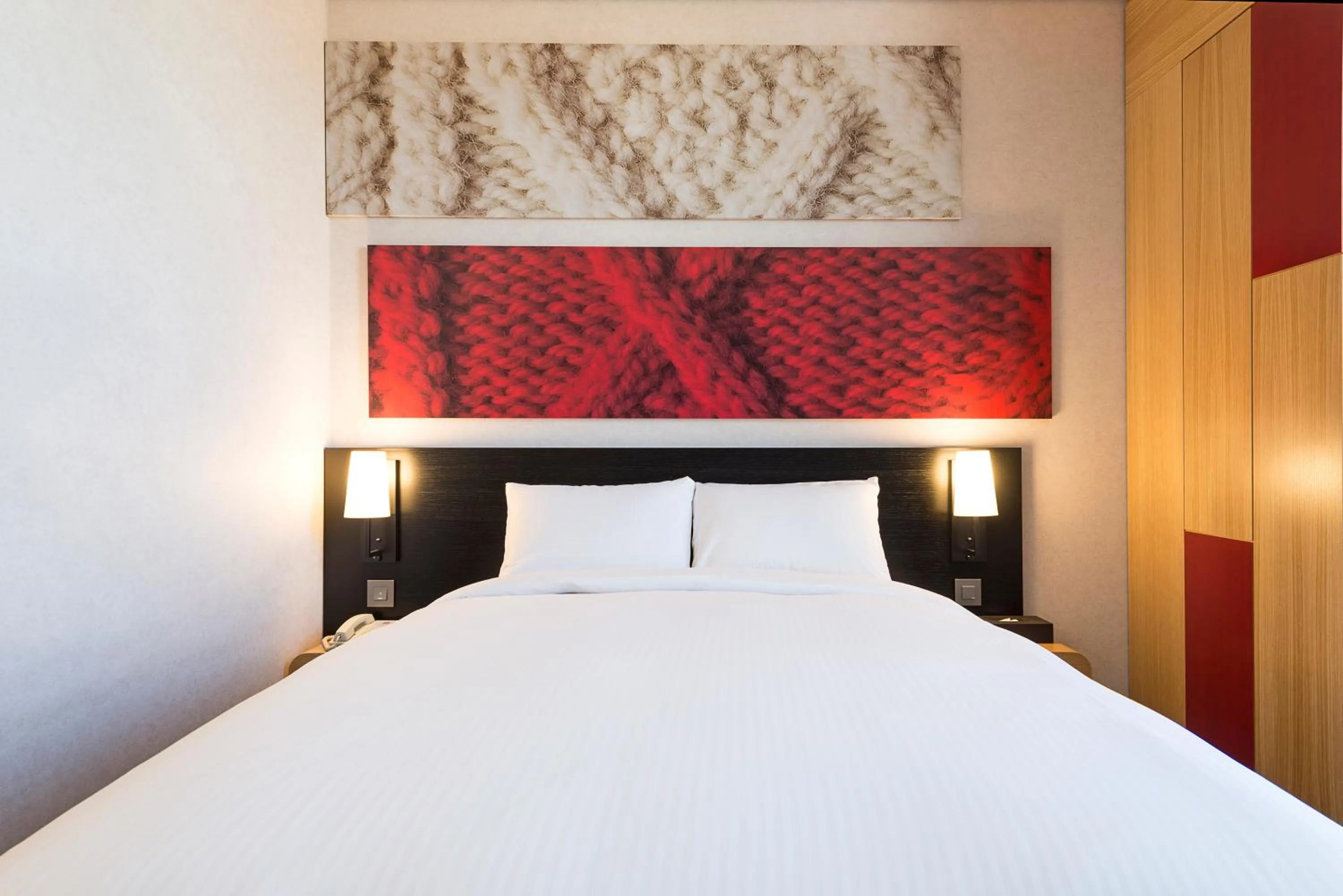 Bedroom in Ibis Ambassador Busan City Centre