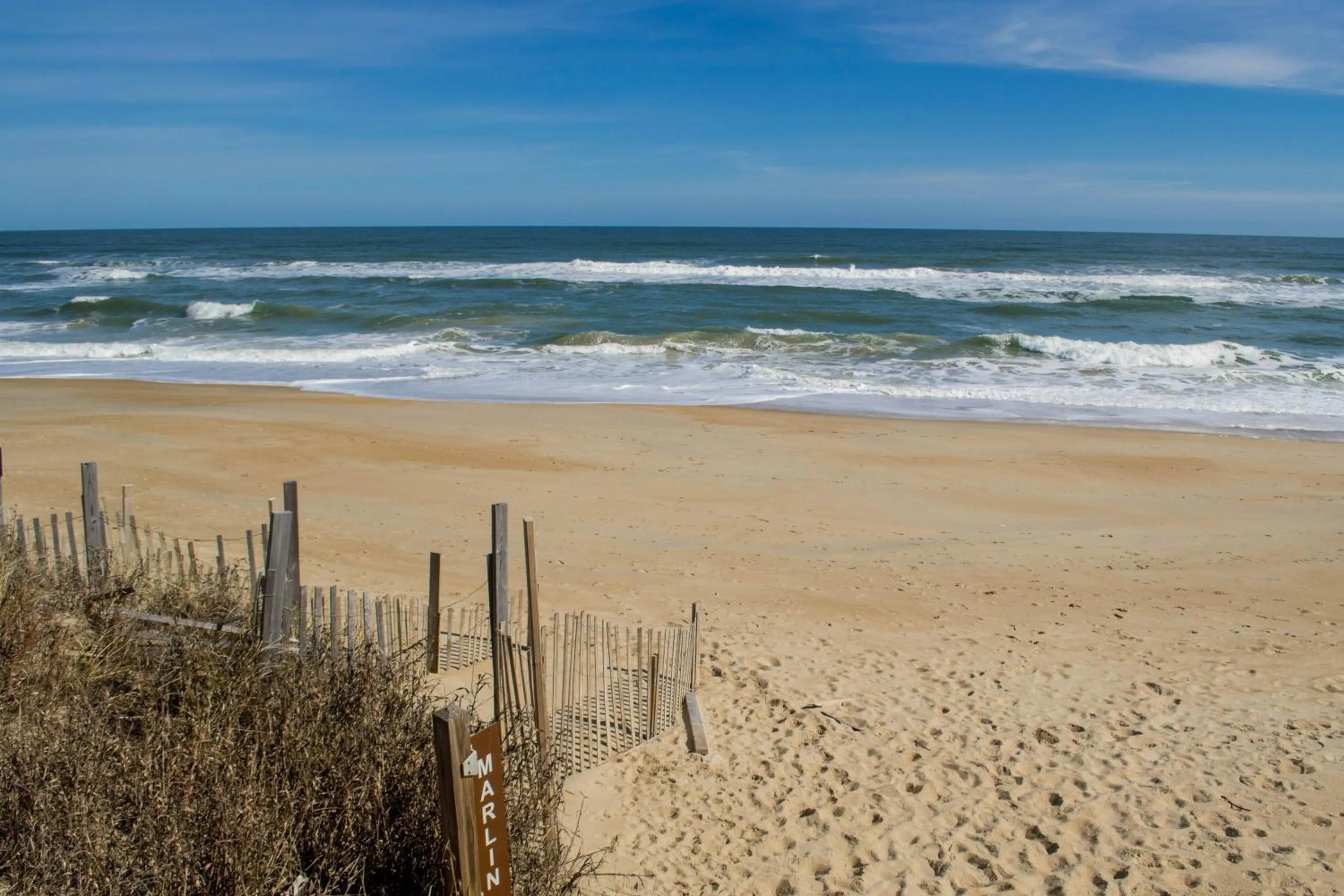 Sea Fever - Duck, Saltaire, 130 Yds to Beach, Ocean View, Pool, Hot Tub, Tiki Bar, Flex Stays