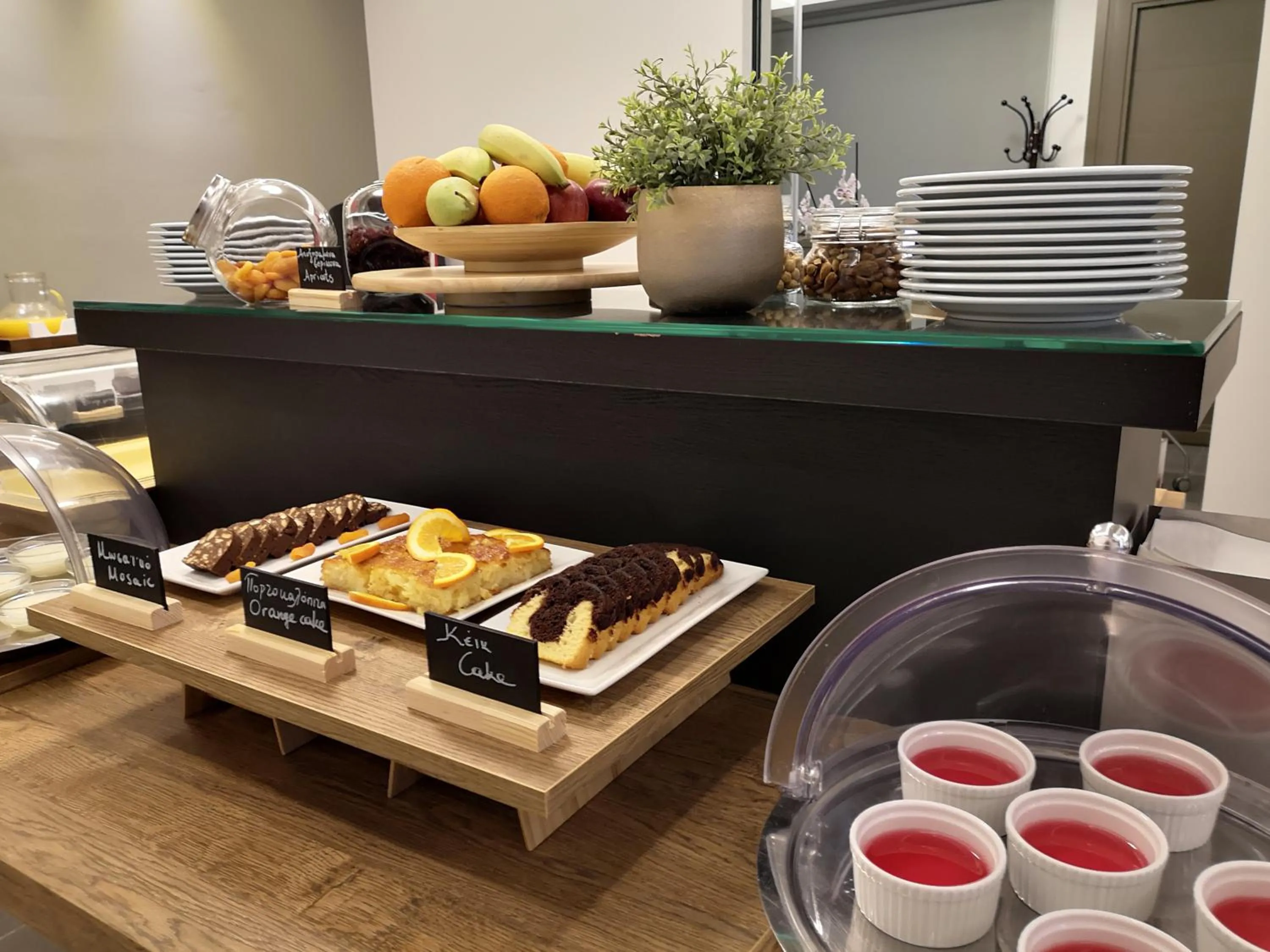 Continental breakfast in Andrew's Luxury Residence